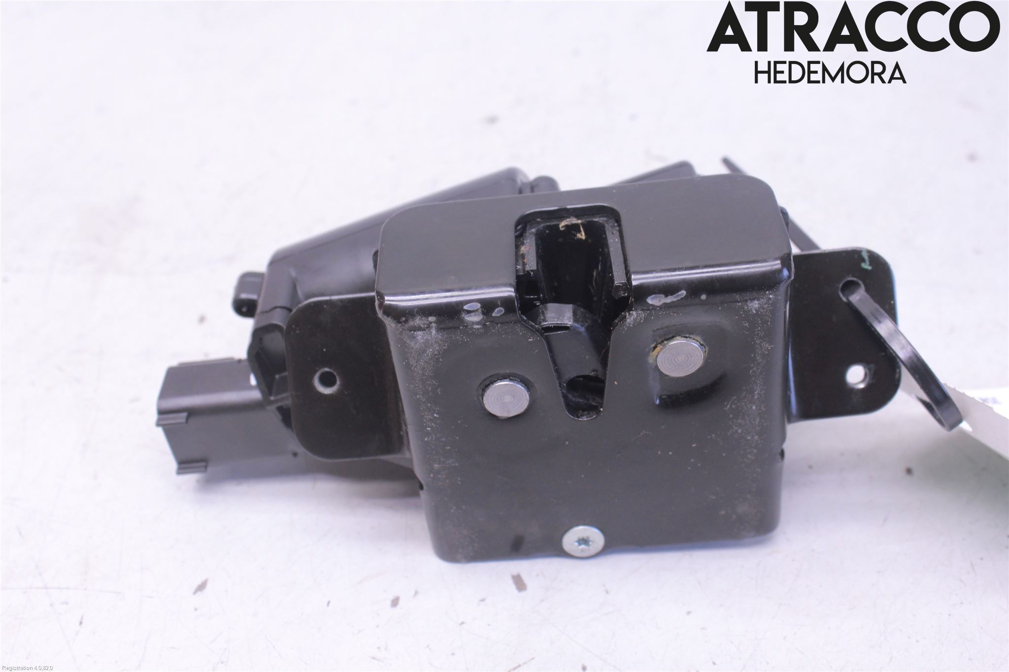 Opel INSIGNIA 09-16 Låskista Baklucka