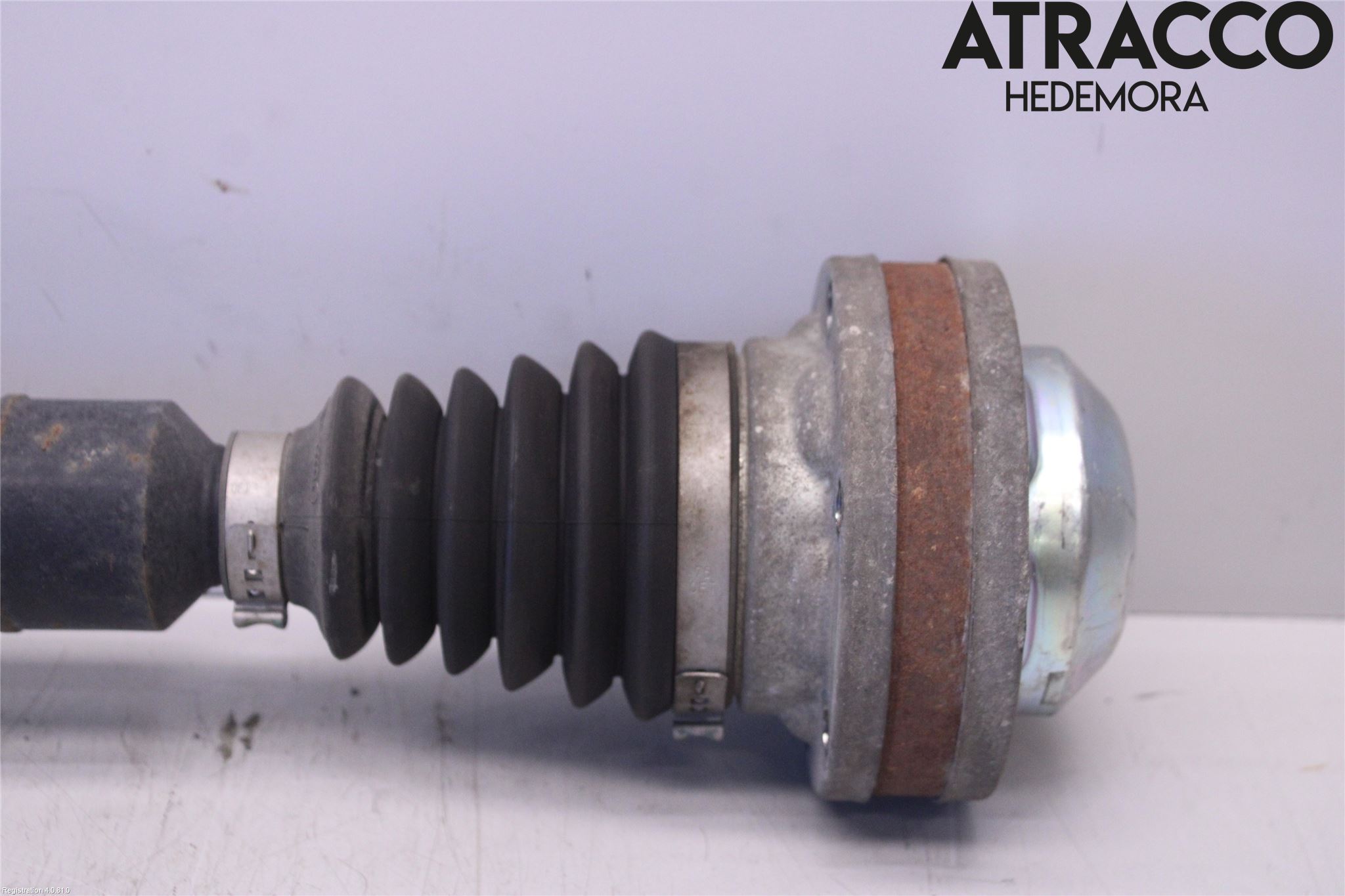 Volkswagen VW PASSAT 11-14 Drivaxel Fram Höger
