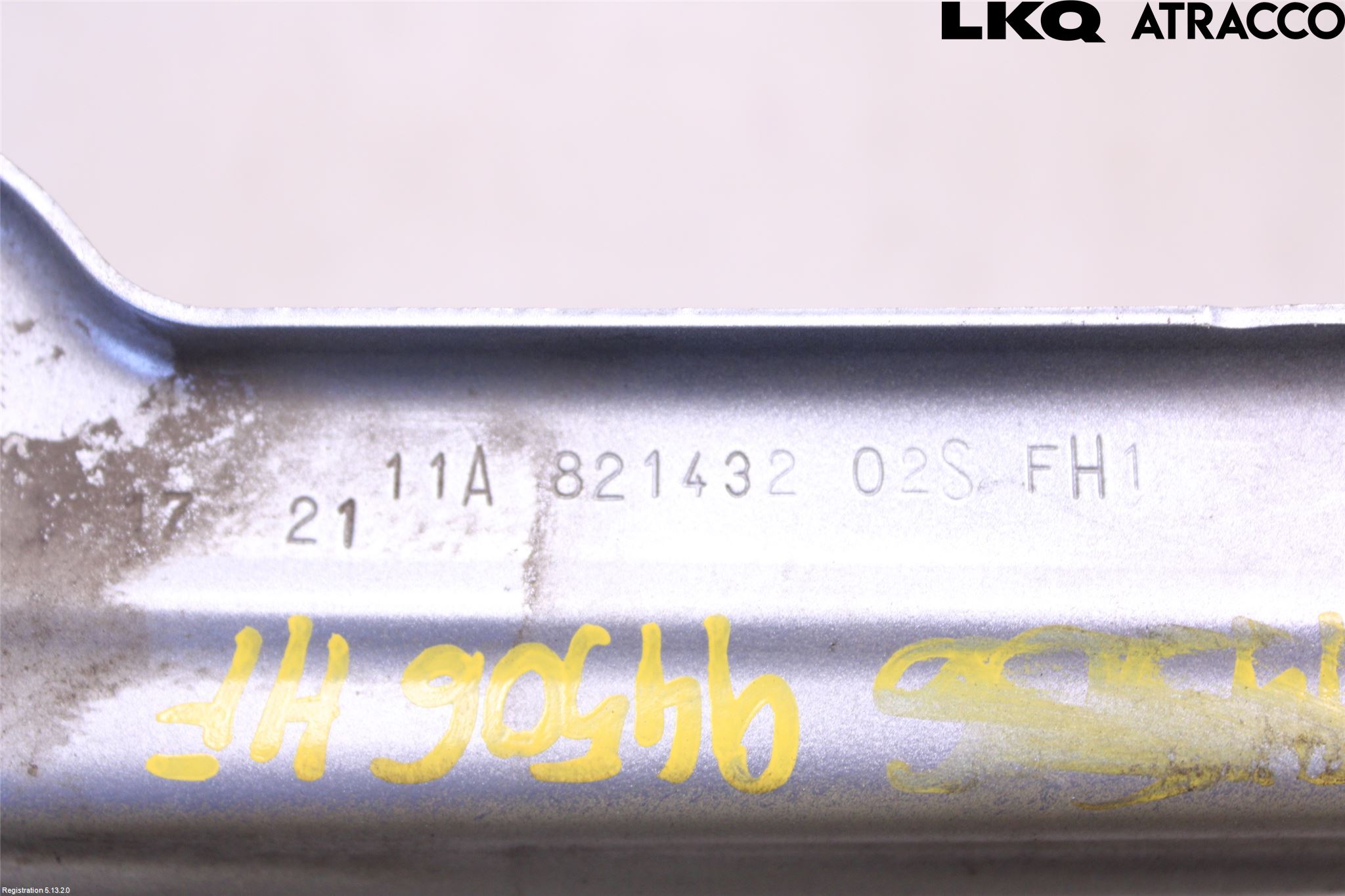 Volkswagen VW ID.4 21- Skärmfäste Fram Hö