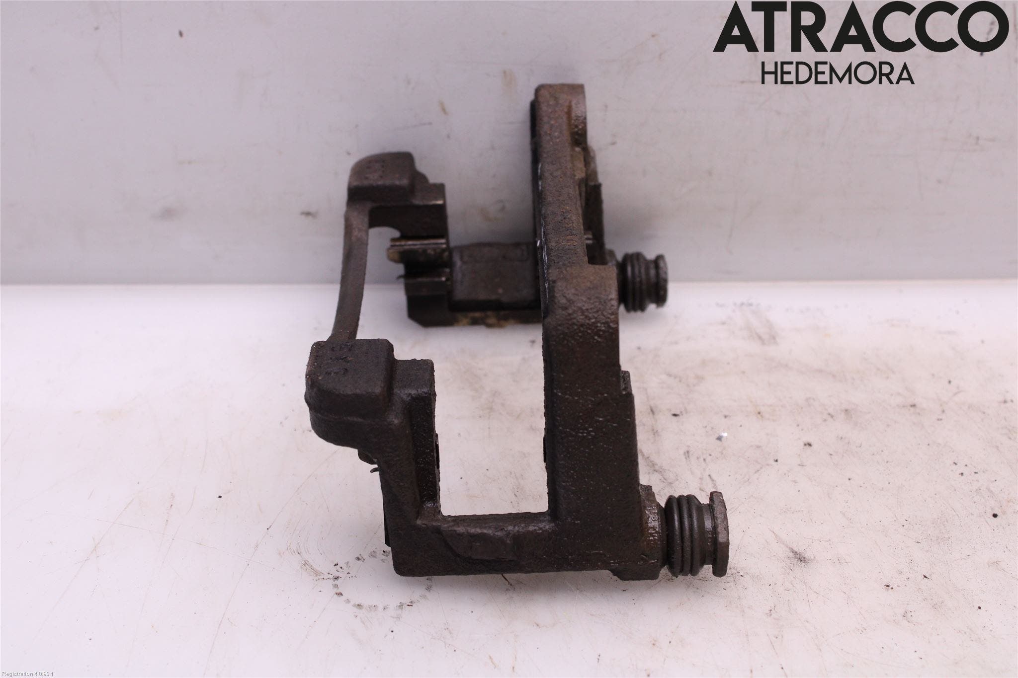 Mazda CX-5 12-17 Bromsokshållare