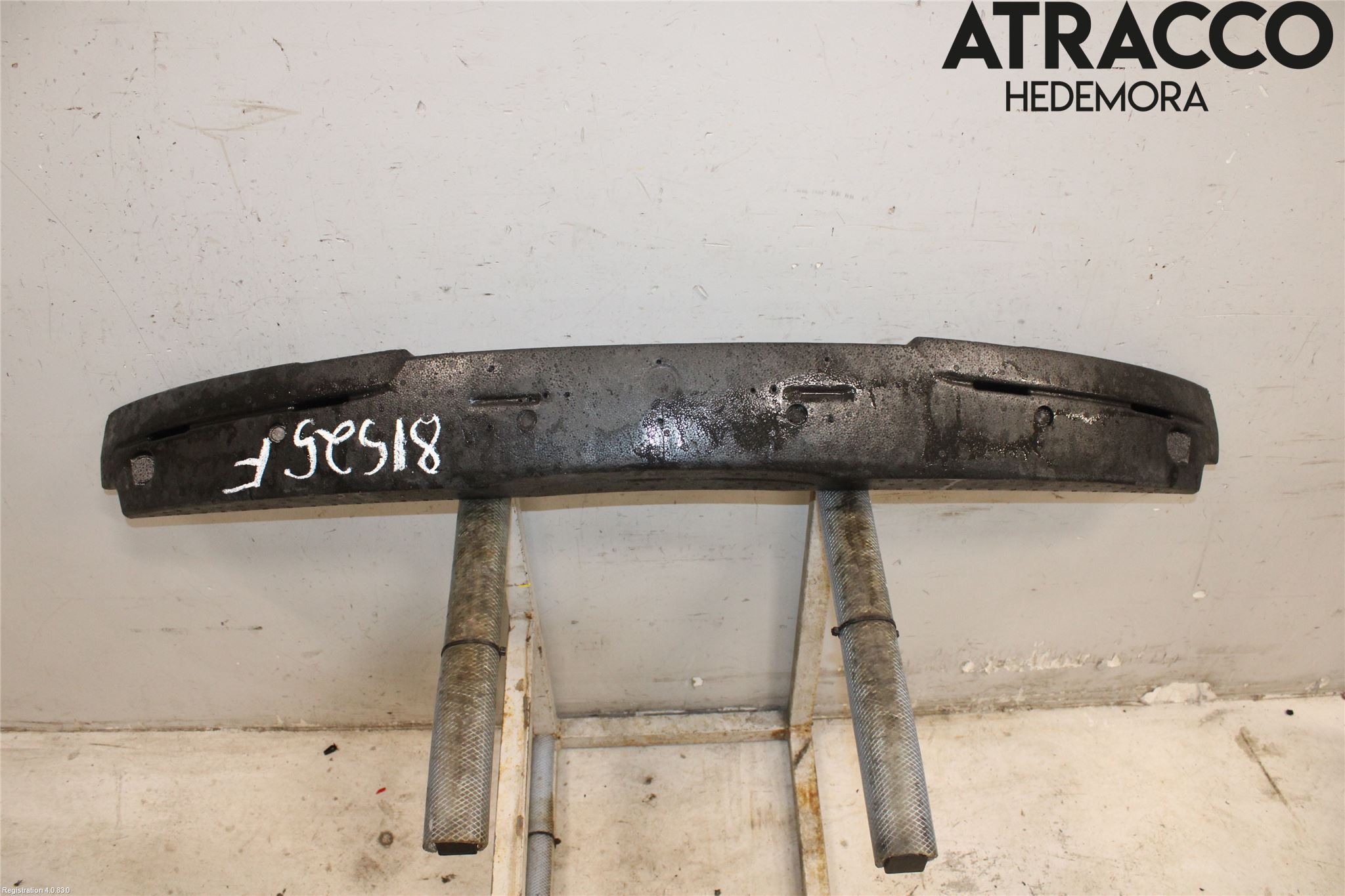 Saab 9-5     06-10 Stötfångar Deformelement Fram