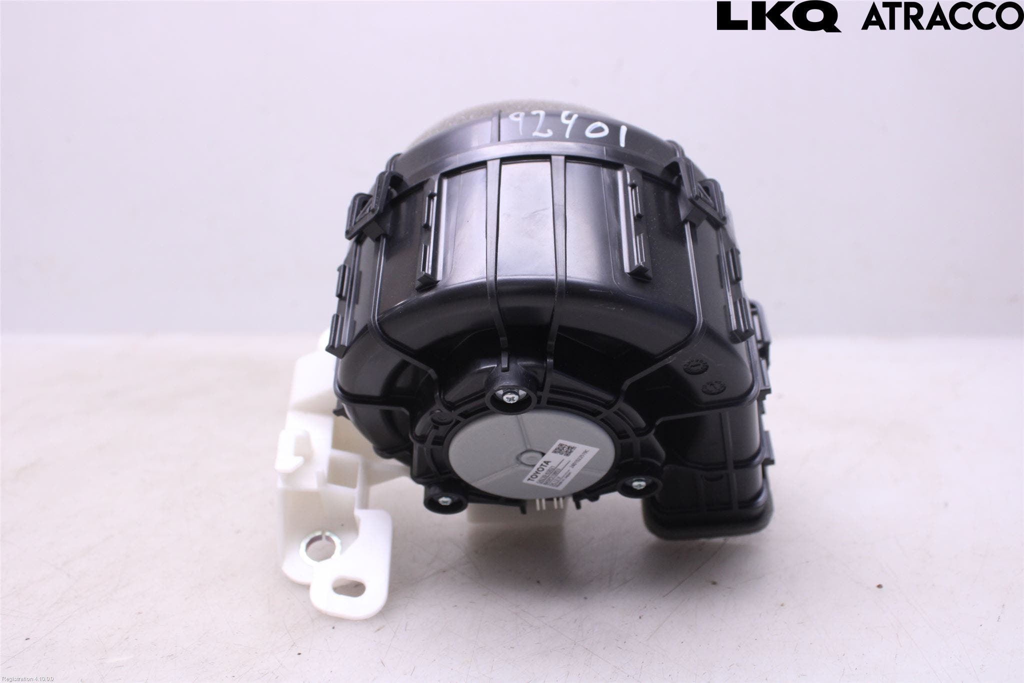 Toyota YARIS CROSS XP21 21- Kylfläkt El