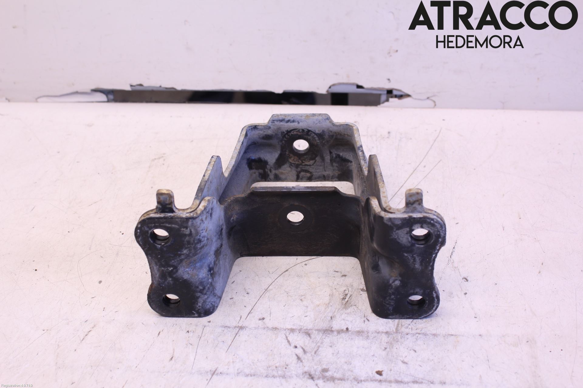 Ford TRANSIT    06-13 Motorfäste