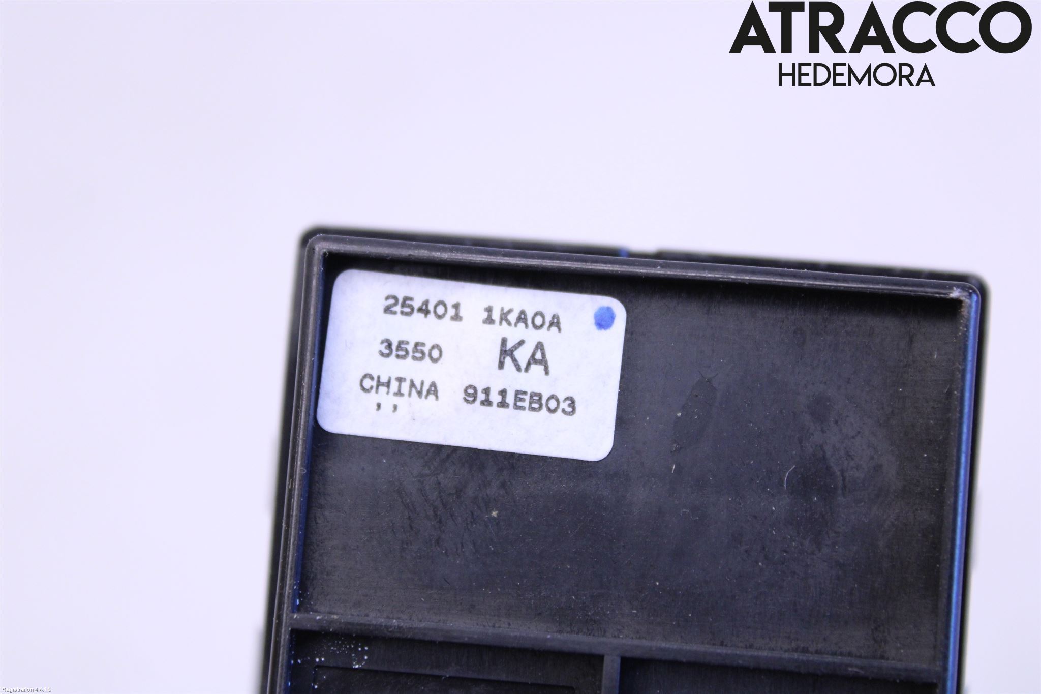 Nissan JUKE 10-14 Strömställare Elhiss