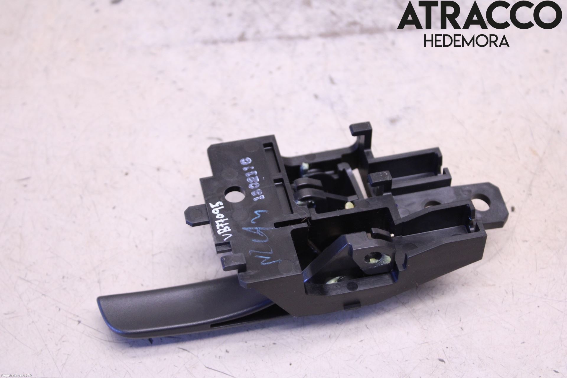 Mitsubishi SPACE STAR 13- Dörrhandtag Inre Vä