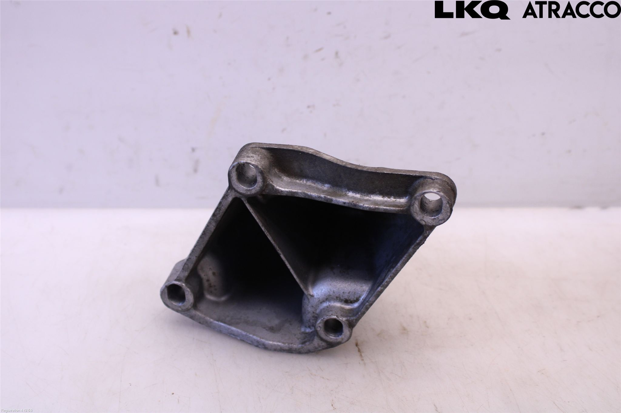 BMW 7 E65/66    00-08 Motorfäste