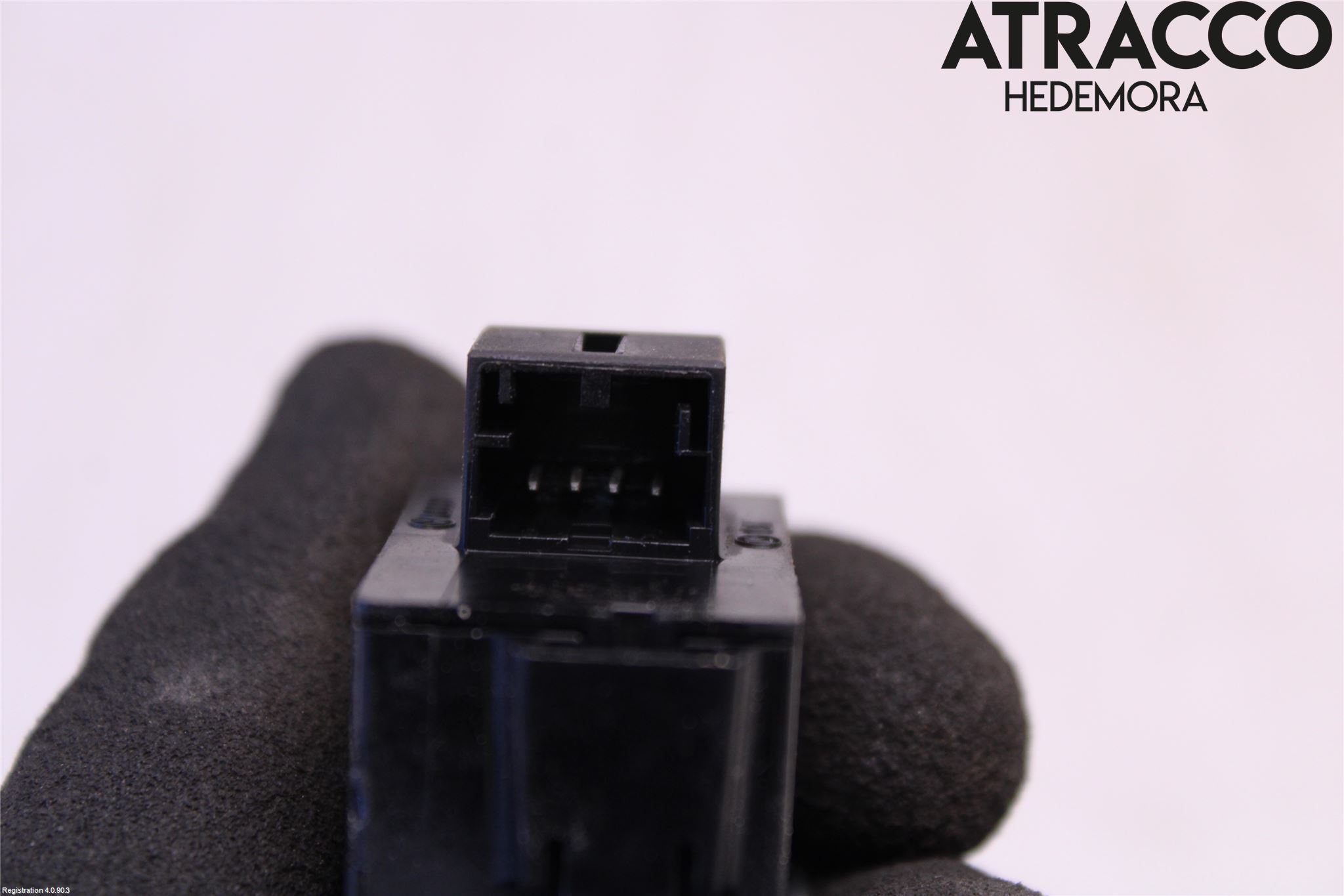 Audi A4 ALLROAD 09-16 Strömställare Baklucka