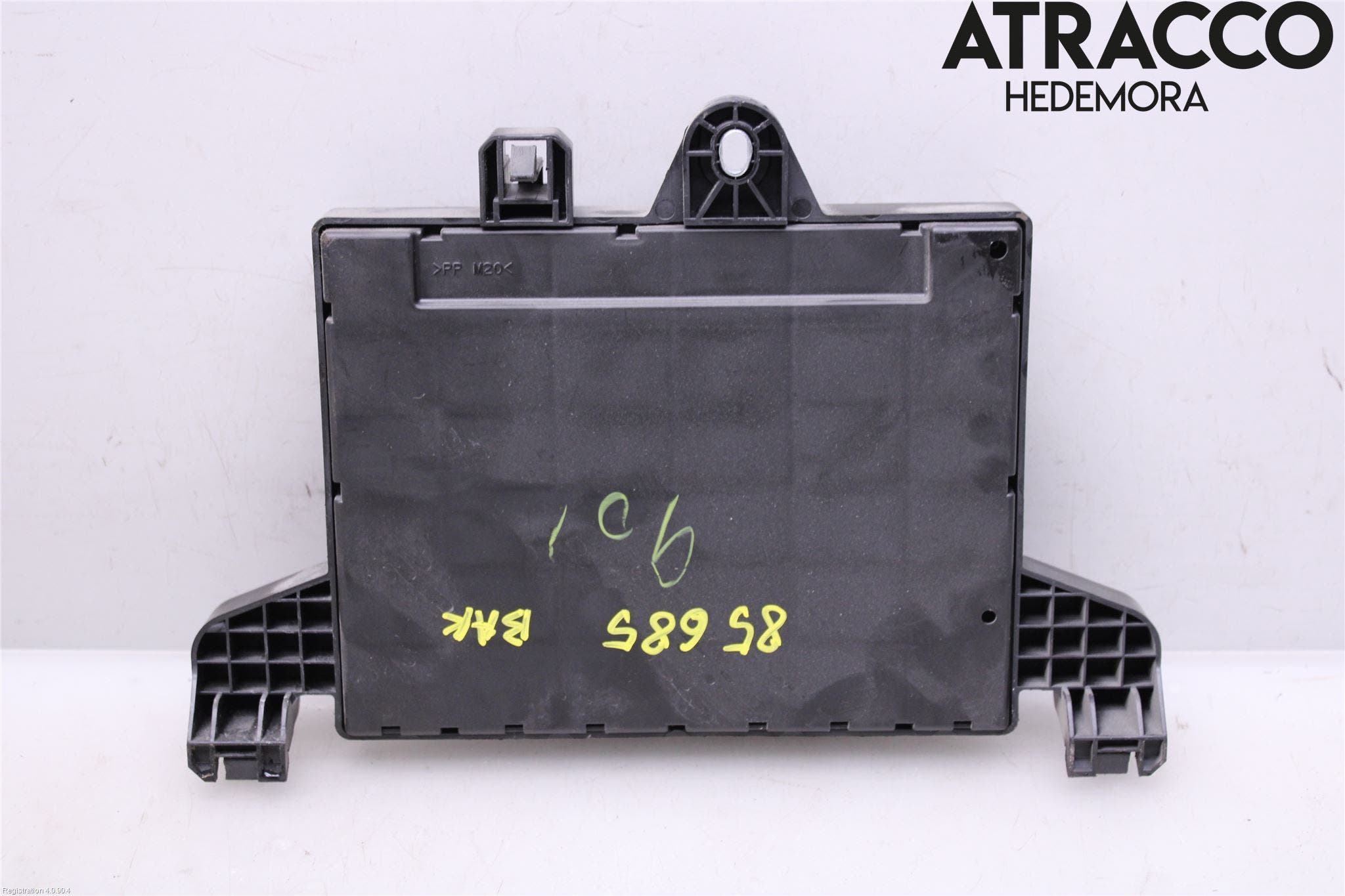 Opel ASTRA J 10-15 Säkringsdosa-Elcentral