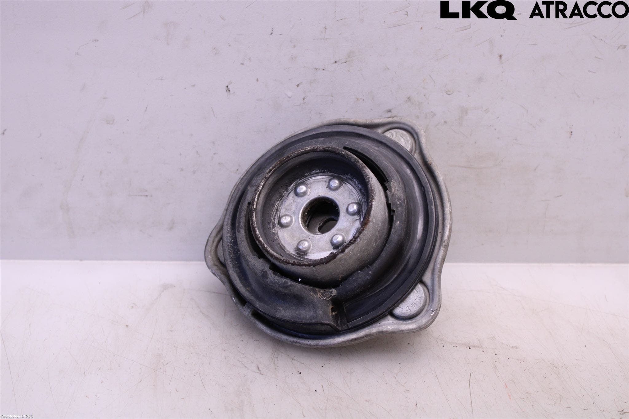 Mercedes-Benz MB C-KLASS (W205) 14-21 Fjäderbenslager Fram