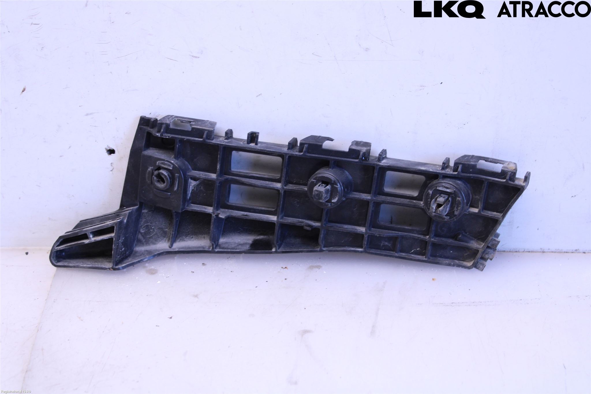 Toyota PRIUS ZVW30 09-20 Stötfångarfäste Fram Hö