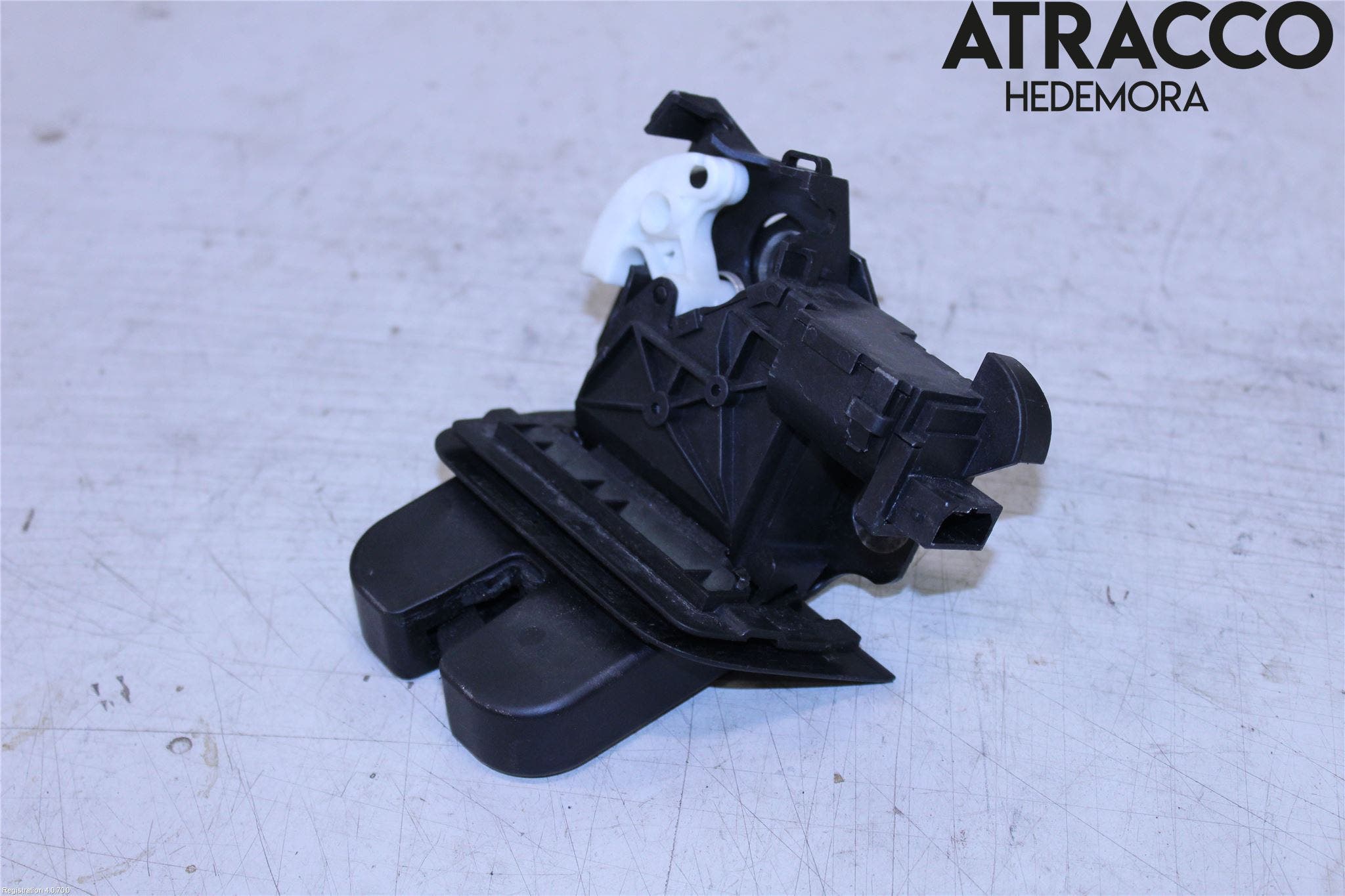 Audi A4/S4 05-07 Låskista Baklucka