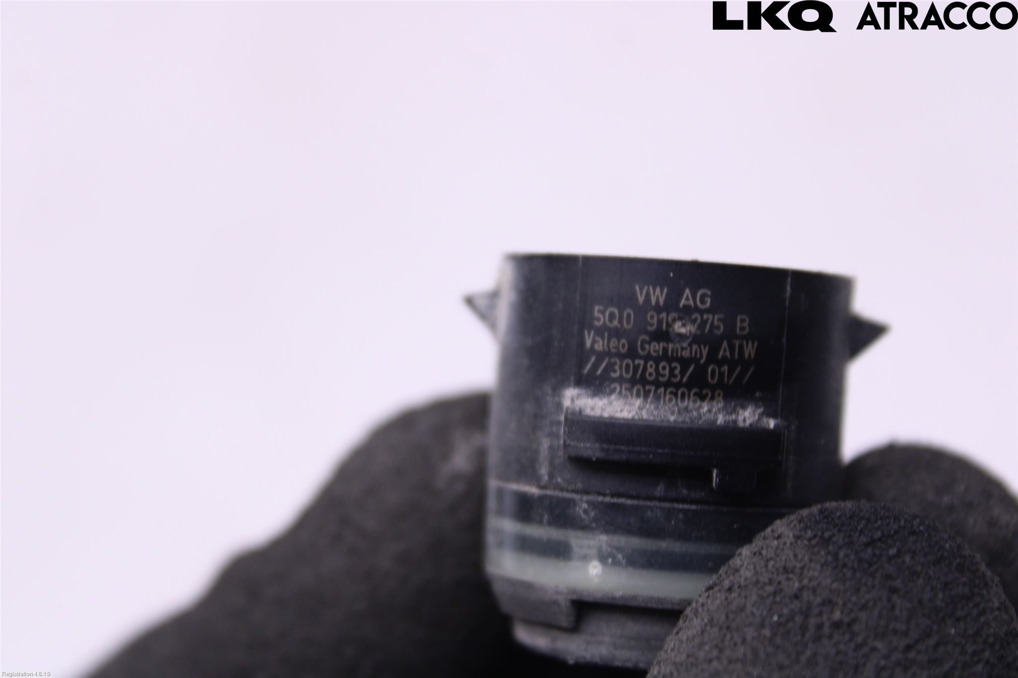 Audi A4/S4 B9 16-19 Parkeringshjälp Backsensor