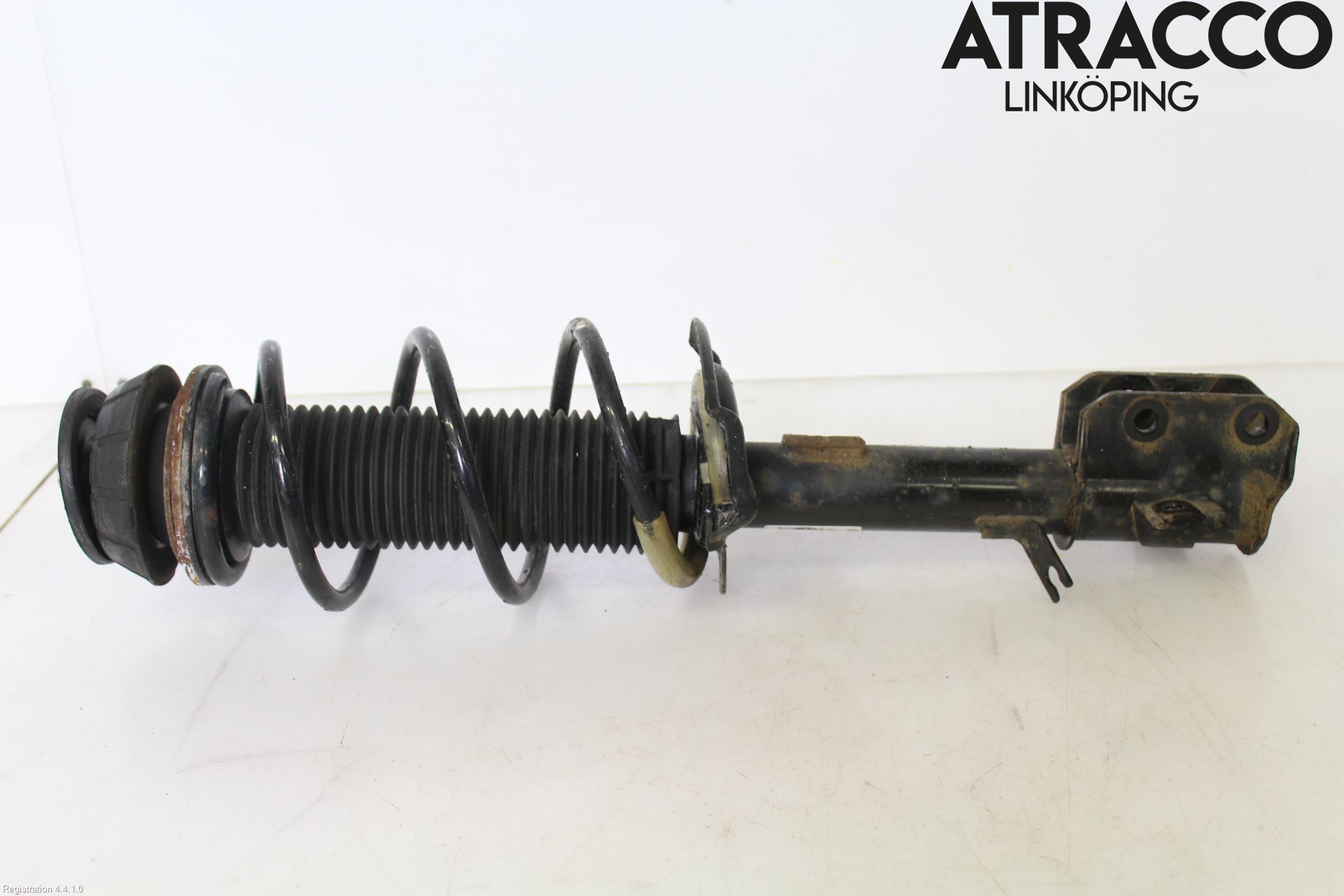 Suzuki SWIFT 11-16 Fjäderben Fram Vänster