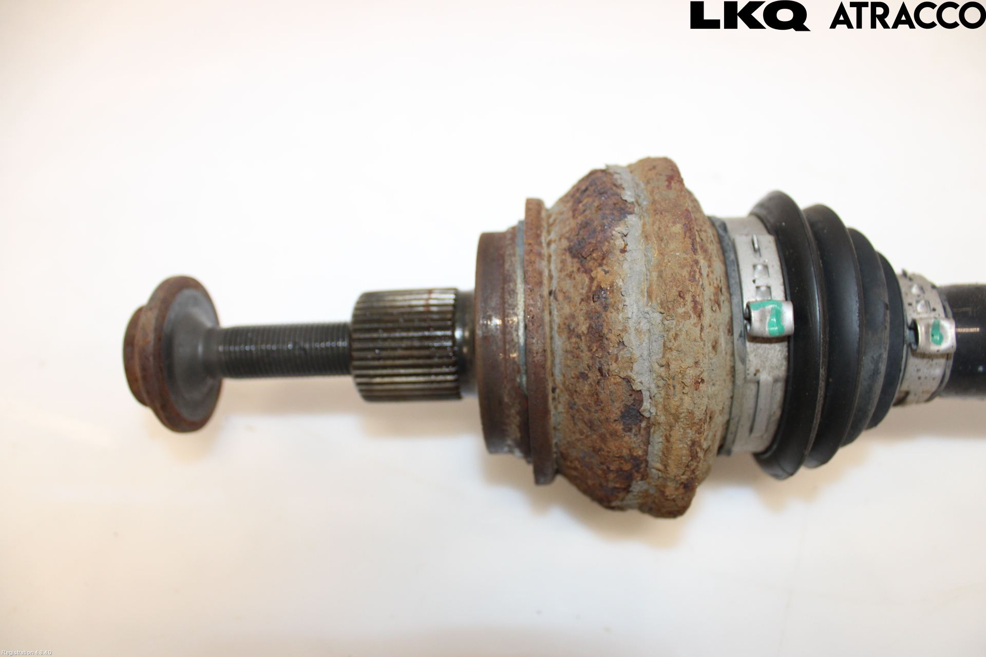 Audi A4/S4 B9 16-19 Drivaxel Bak Höger