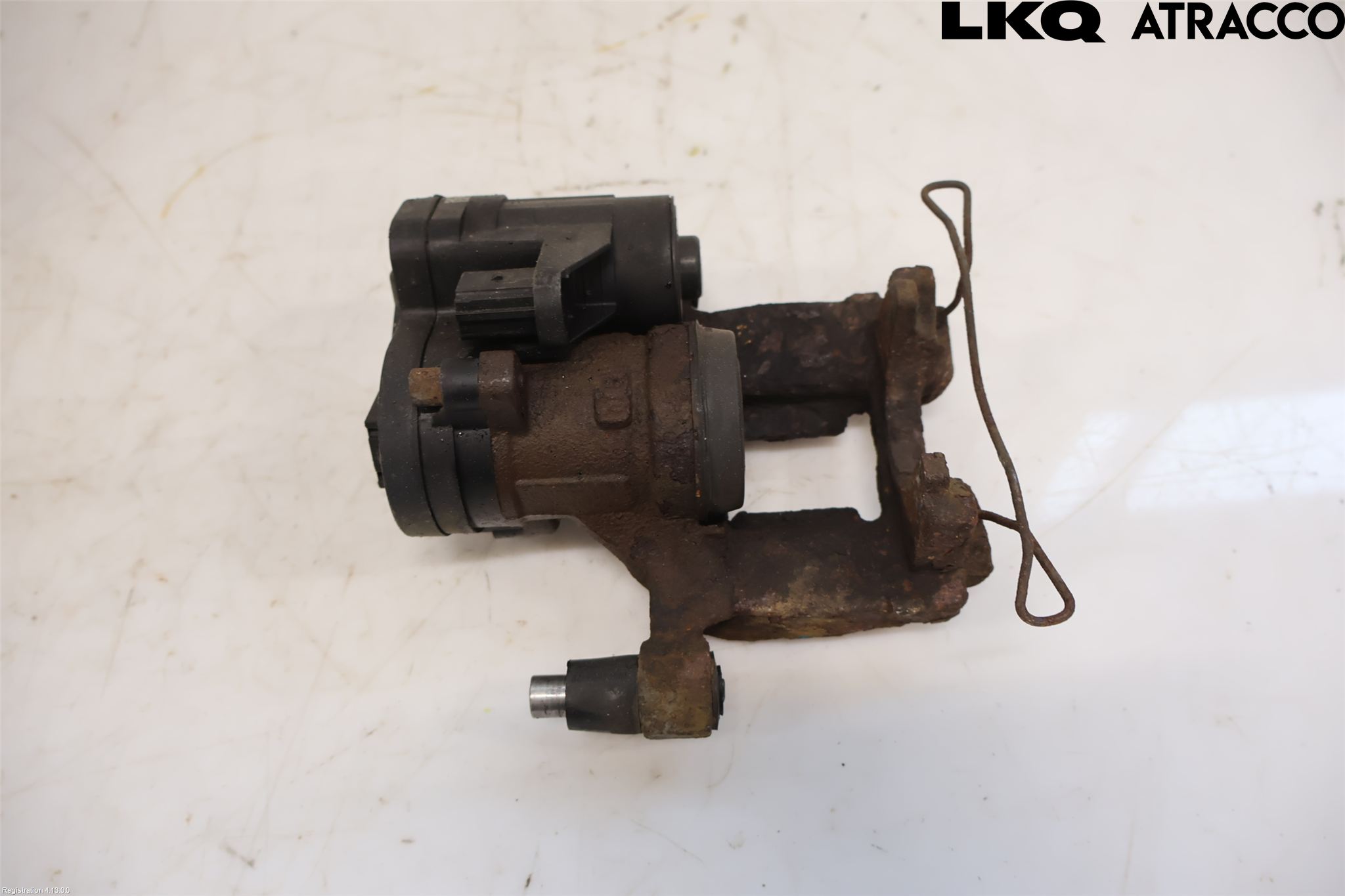 Volkswagen VW PASSAT 15-19 Bromsok Bak Höger