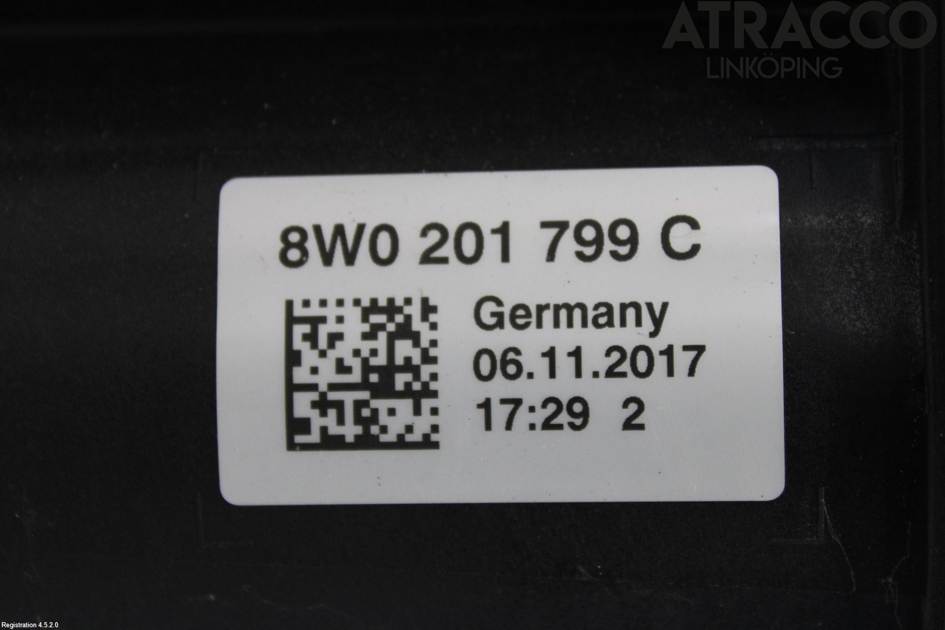 Audi A4/S4 B9 16-19 Bränsle Kolkanister