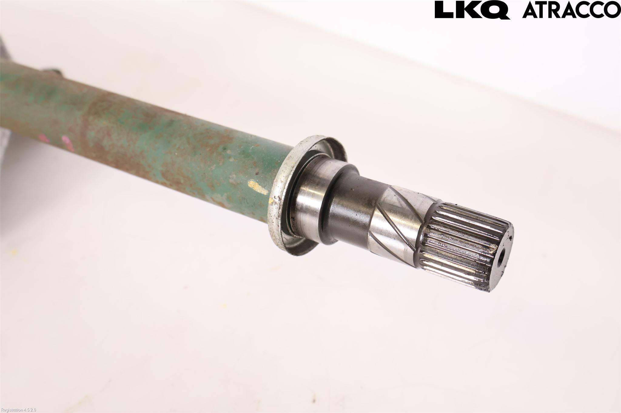 Nissan QASHQAI+2  10-14 Drivaxel Fram Höger