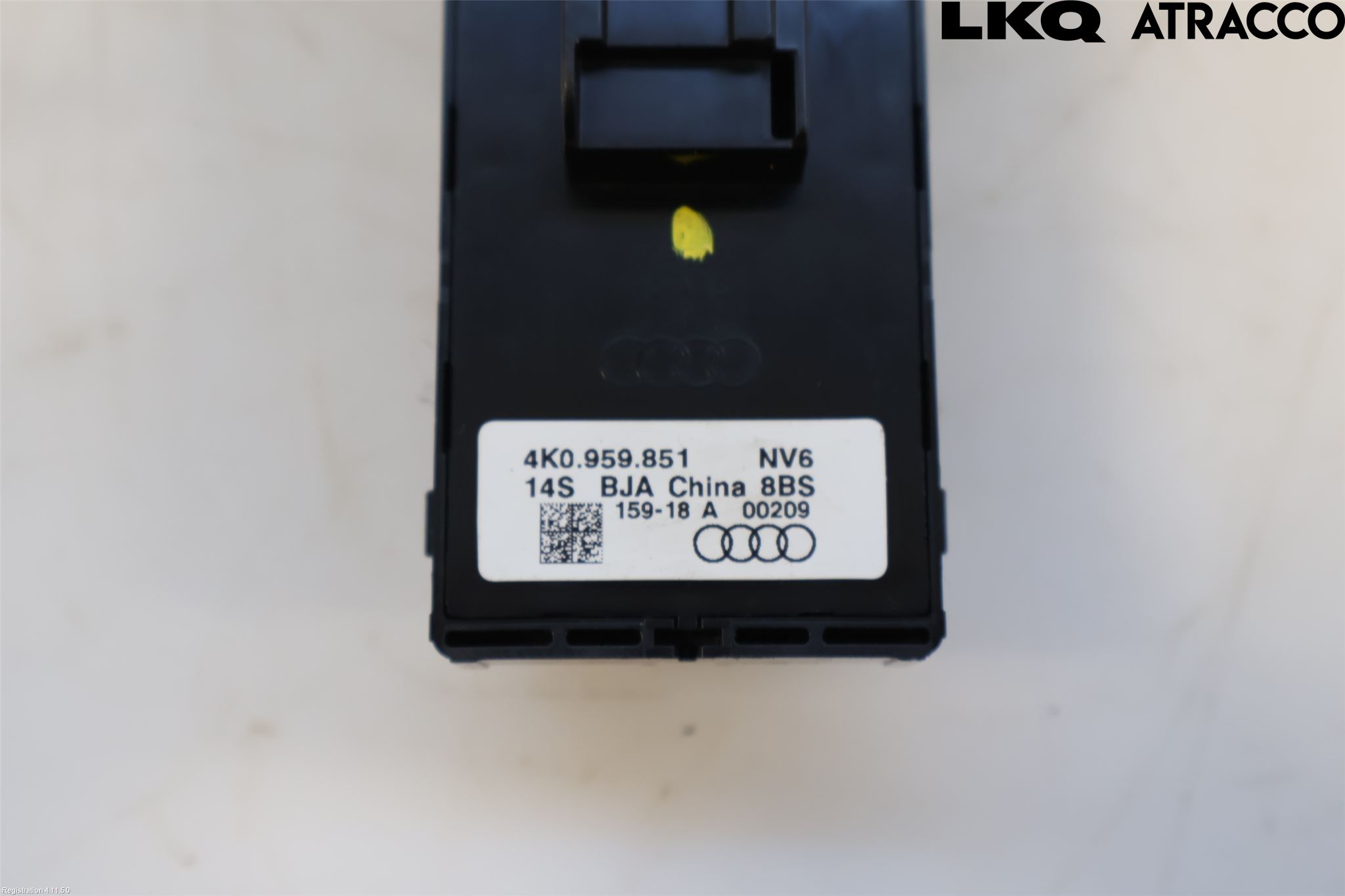 Audi A6 F2/C8 19- Strömställare Elhiss