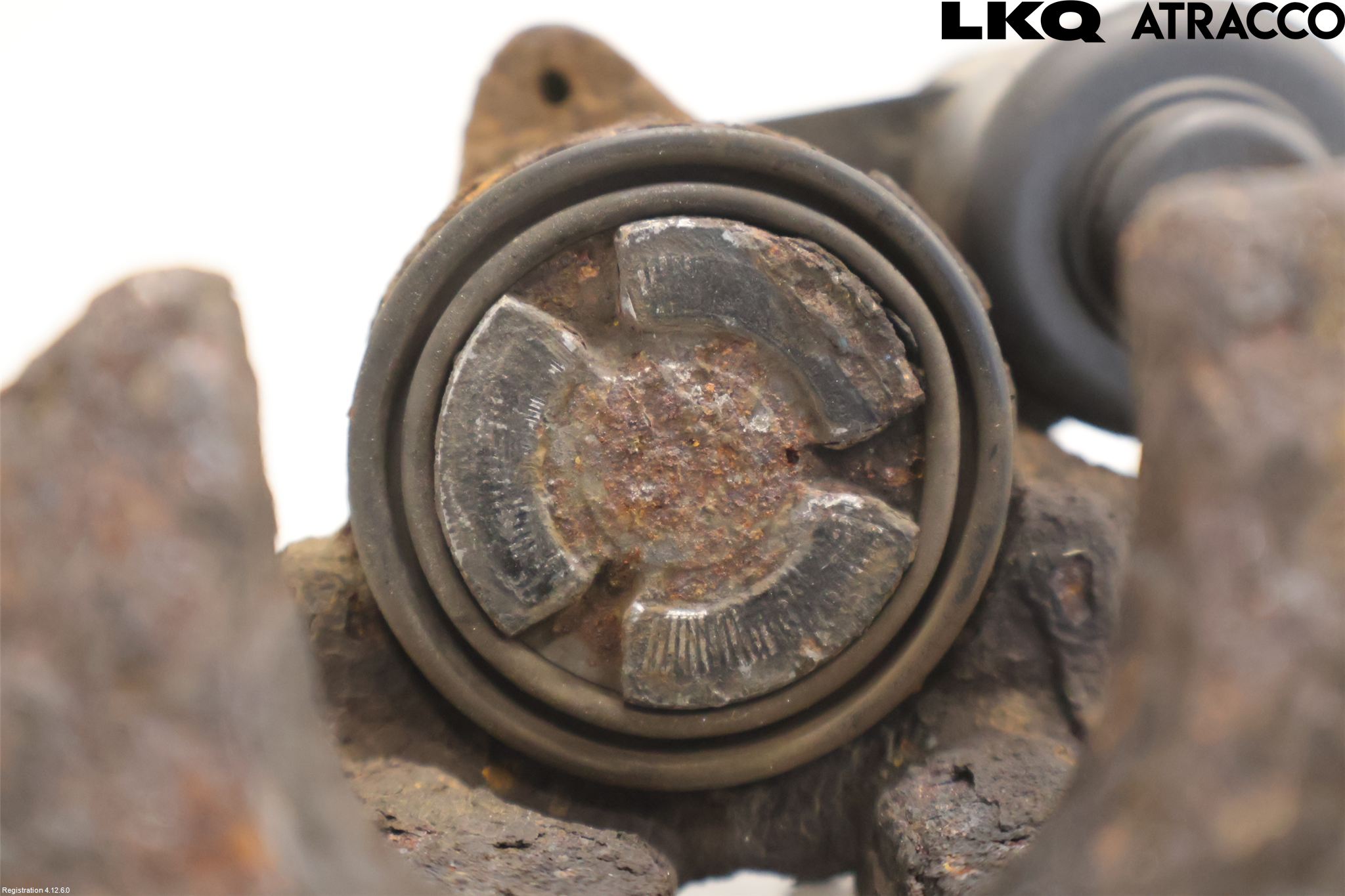 Volkswagen VW PASSAT 11-14 Bromsok Bak Höger