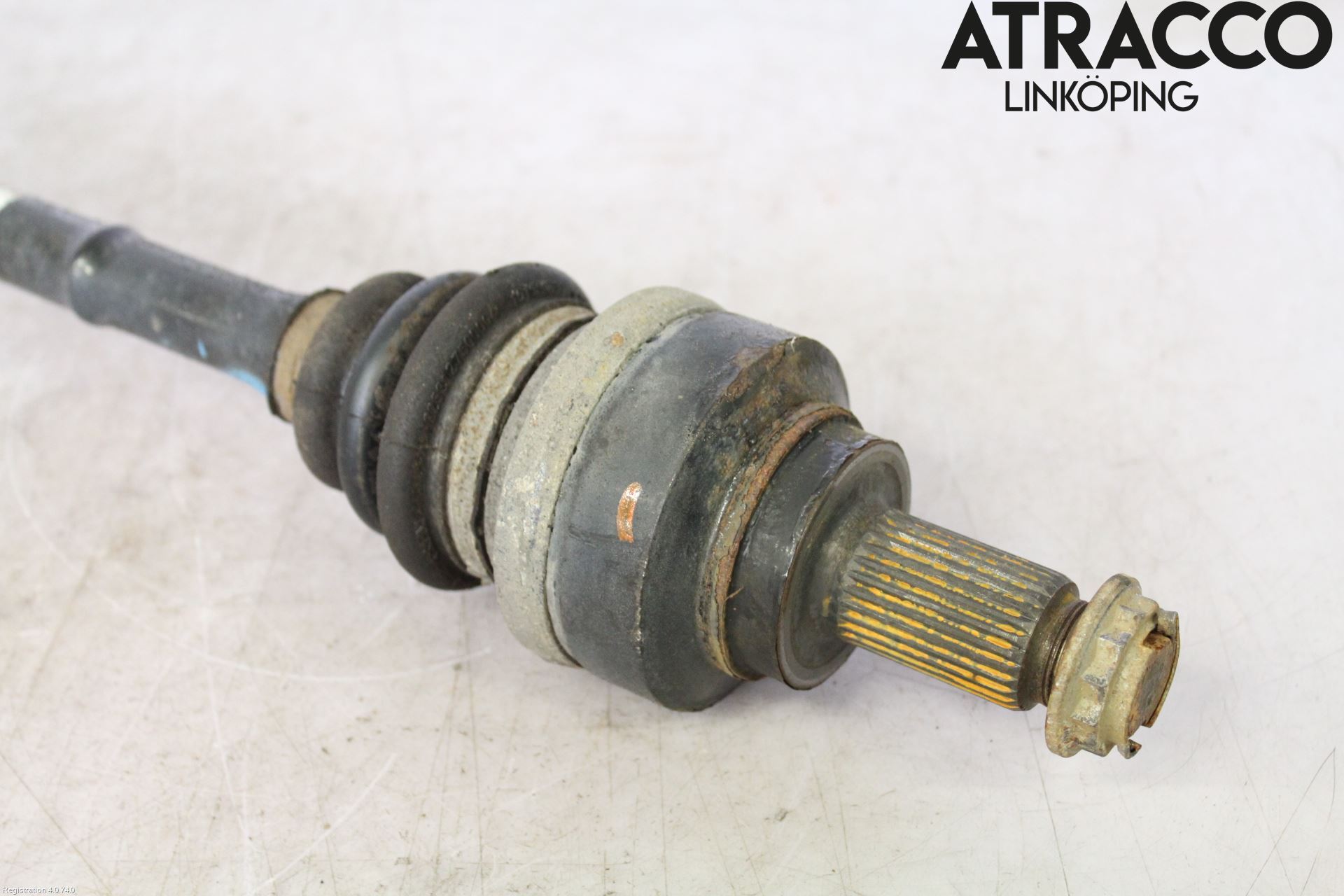 BMW 3 F30/F31/F80 12-19 Drivaxel Bak Höger