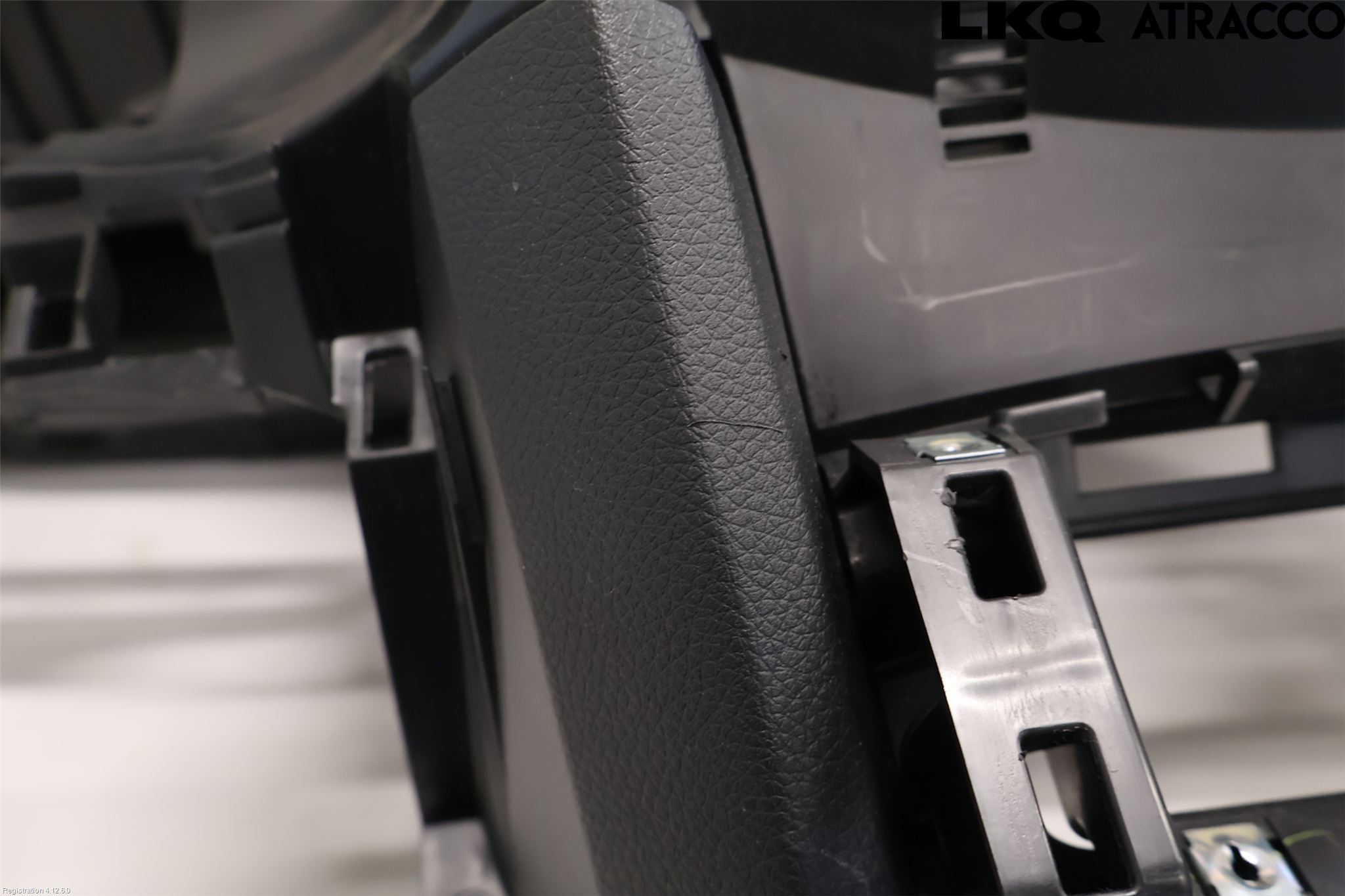 Nissan QASHQAI 14-17 Instrumentbräda