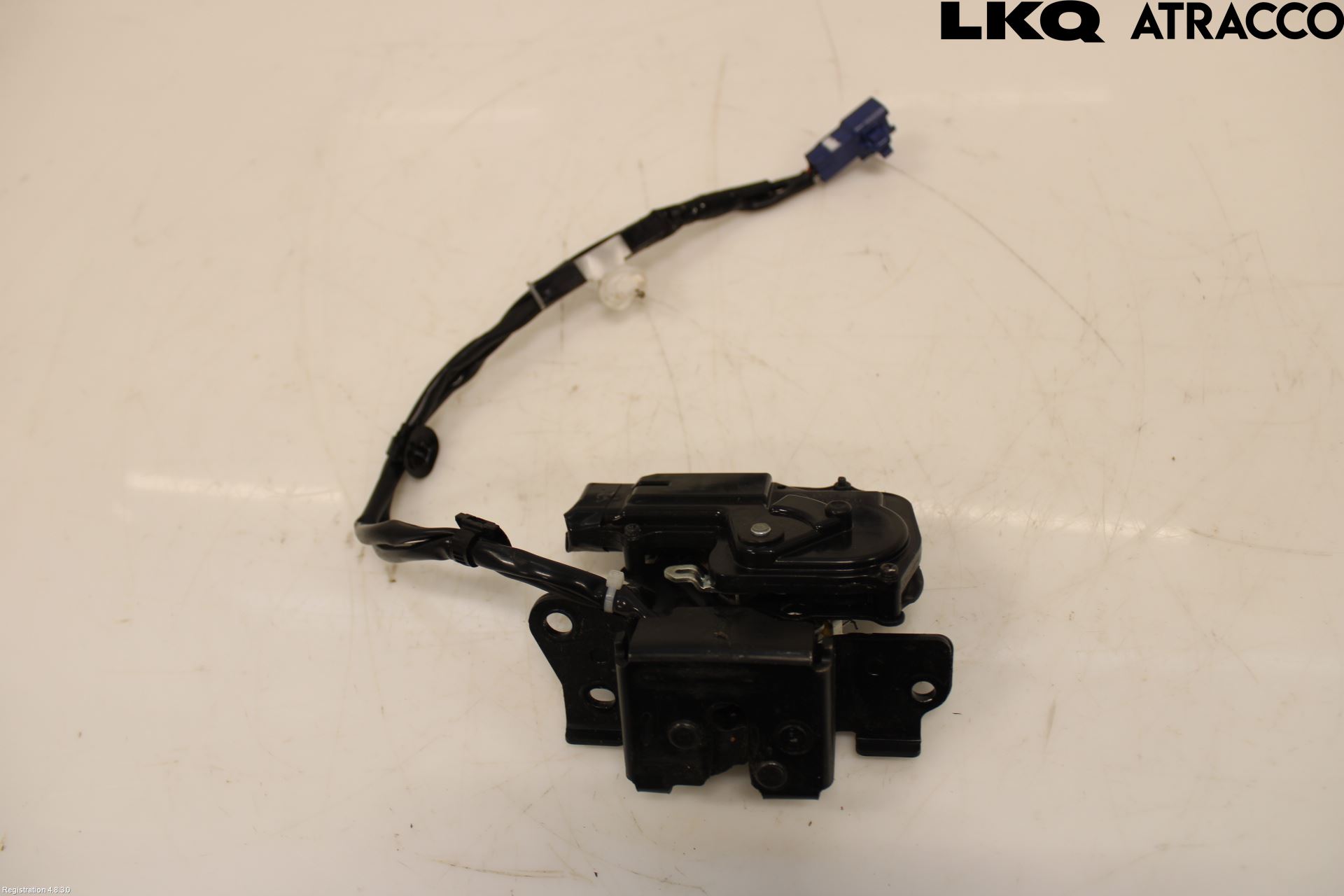 Toyota PRIUS ZVW30 09-20 Låskista Baklucka