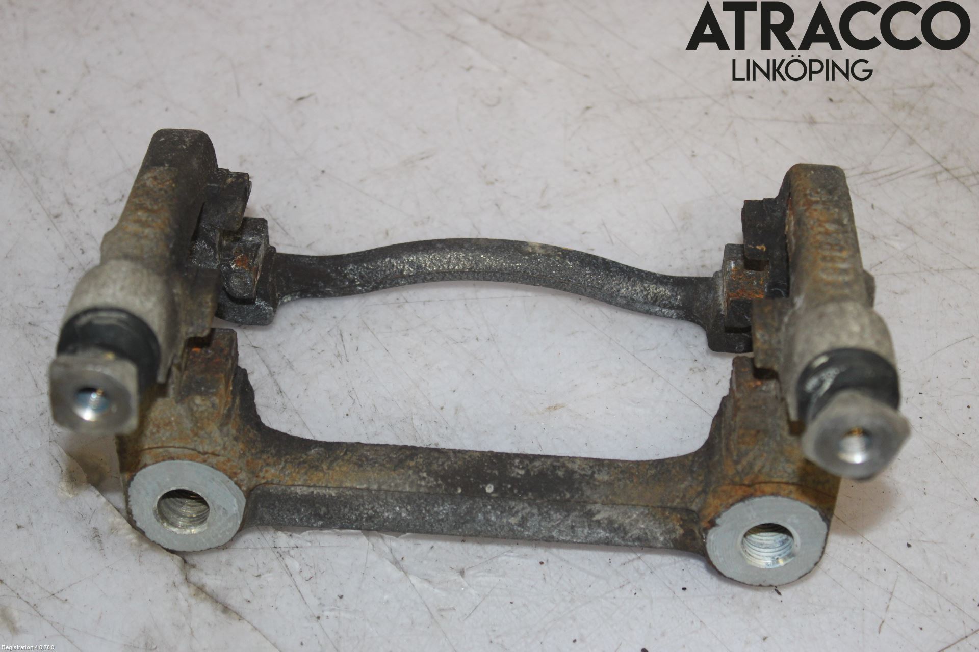 Volkswagen VW AMAROK 2H 10-22 Bromsokshållare