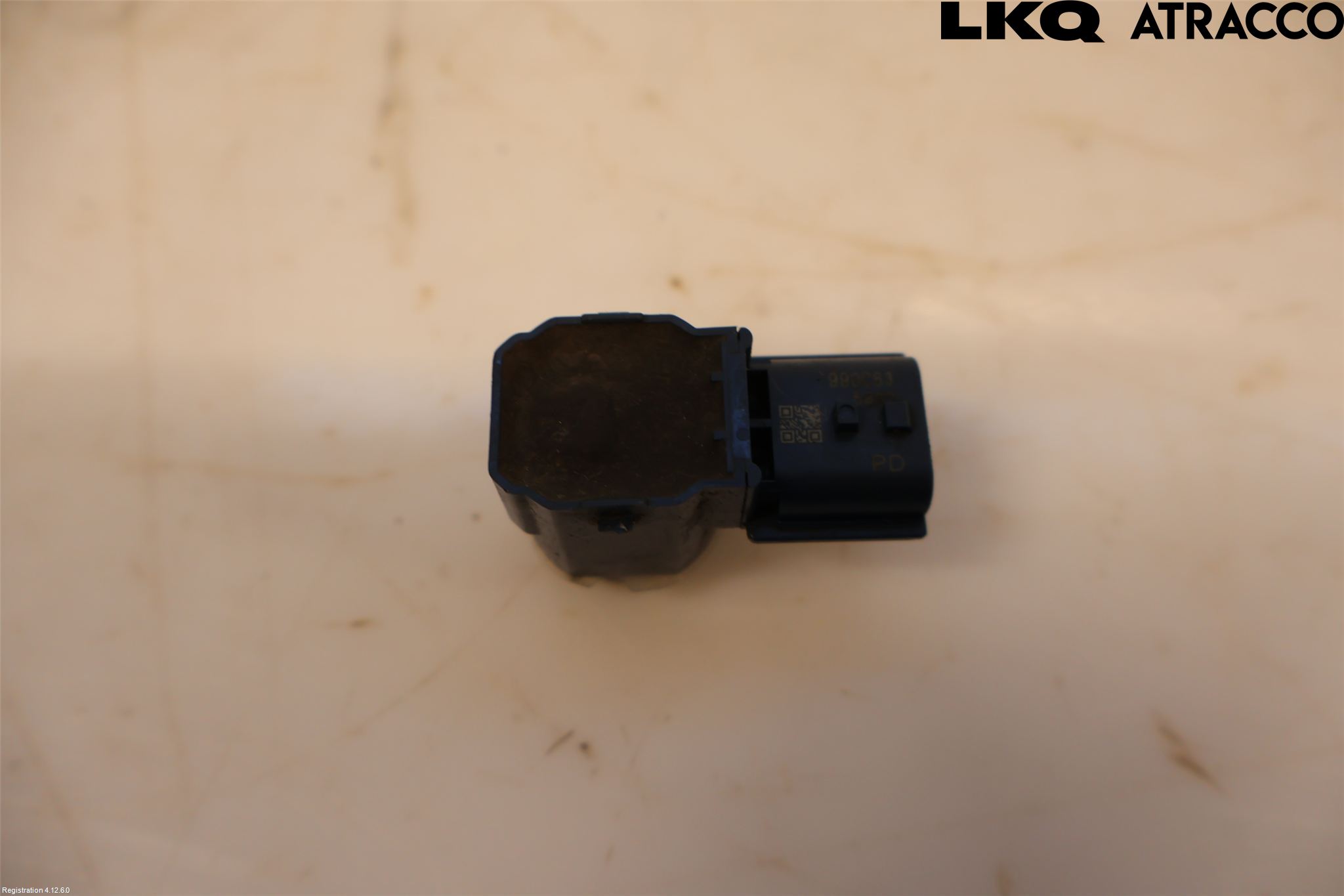 Mitsubishi OUTLANDER 13-21 Parkeringshjälp Frontsensor