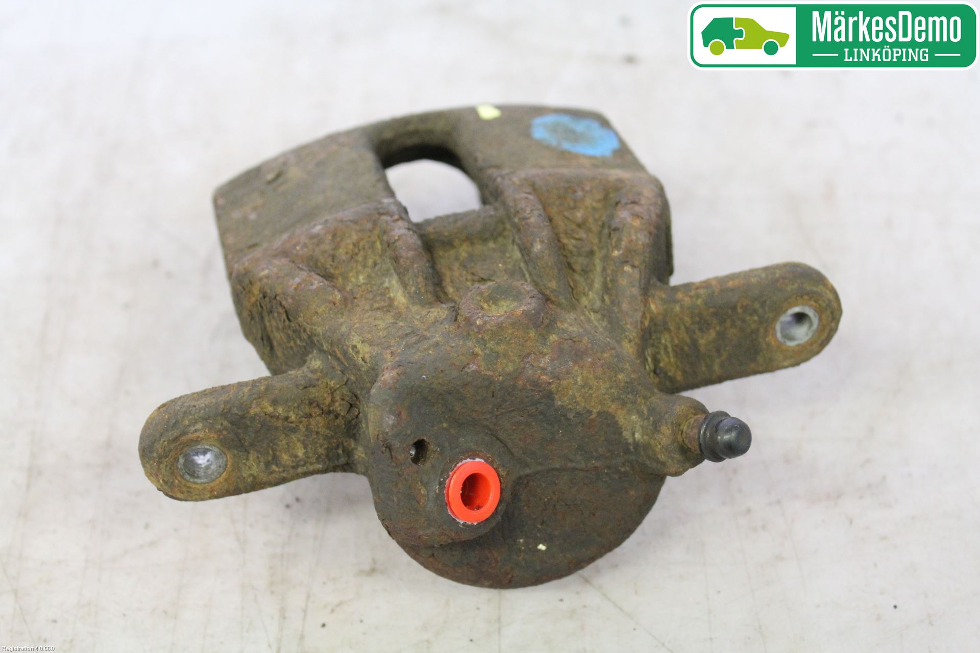 Nissan NOTE E11 06-14 Bromsok Fram Höger