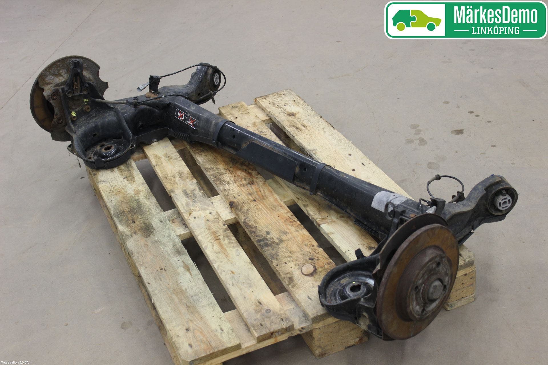 Peugeot PARTNER 16-18 Bakaxel