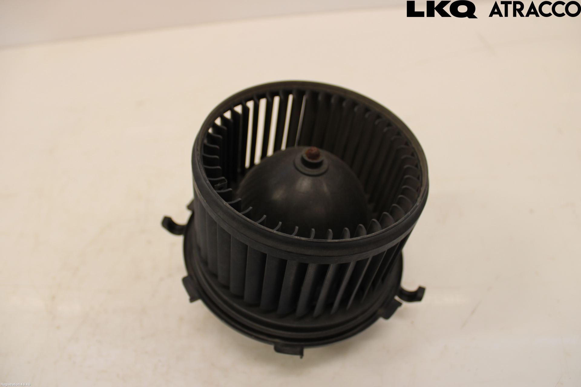 Husbil, husvagn HUSBIL ADRIA Värmefläkt