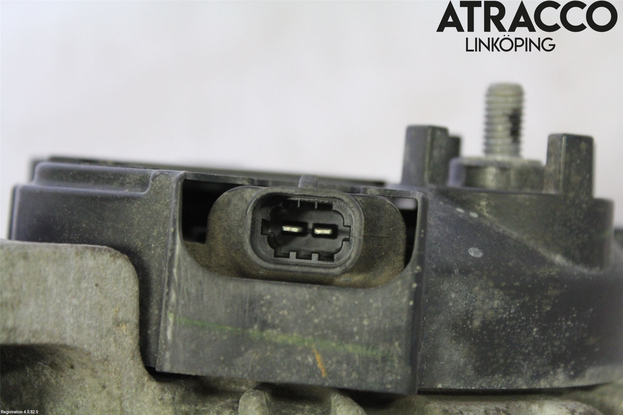 Opel CORSA D 07-14 Generator