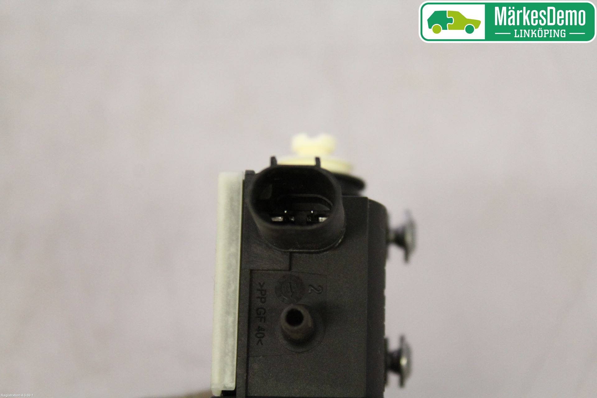 BMW 3 E90/91 SED/TOU 05-12 Centrallåsmot Tanklucka