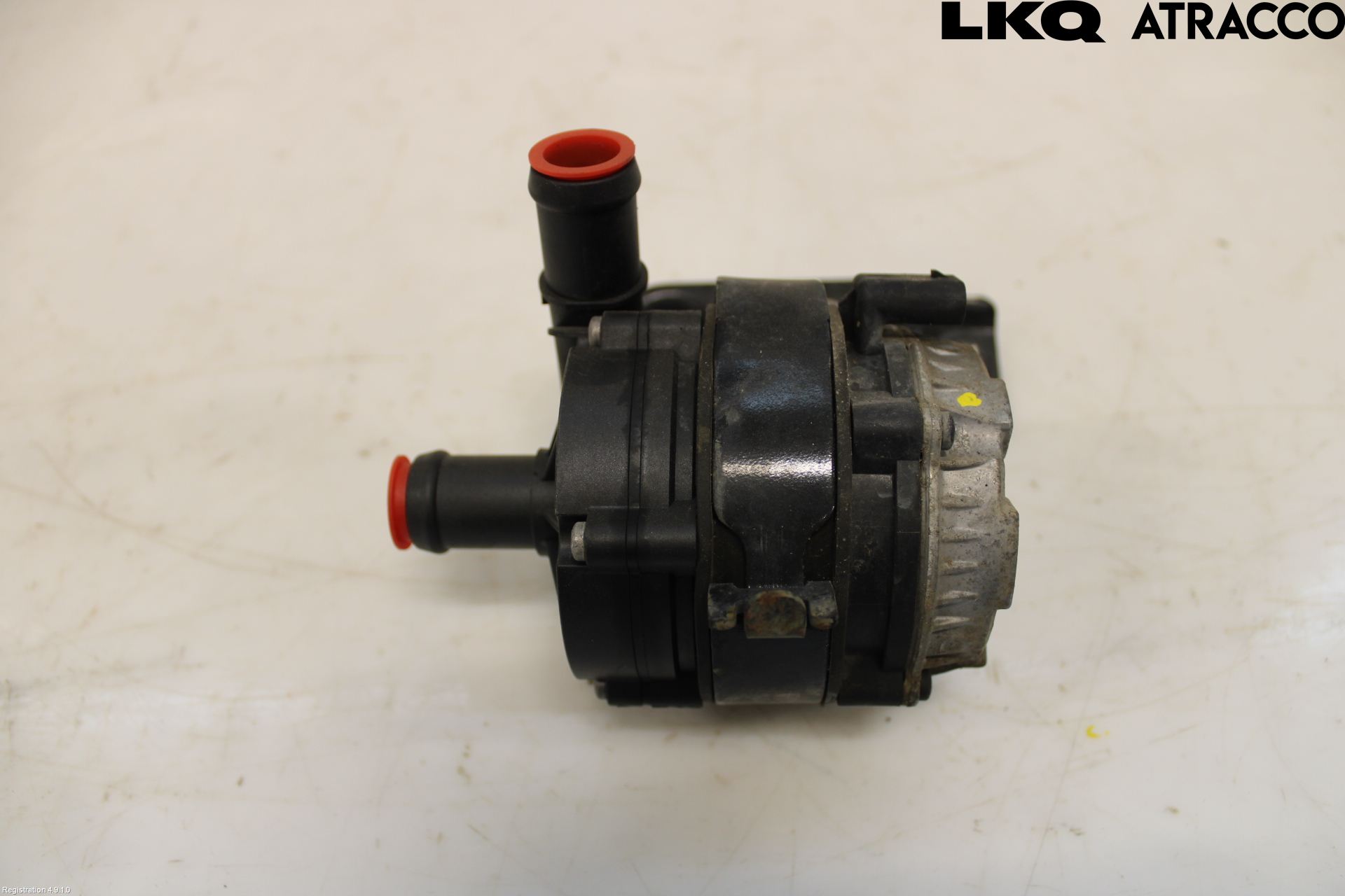 Volkswagen VW PASSAT 15-19 Vattenpump
