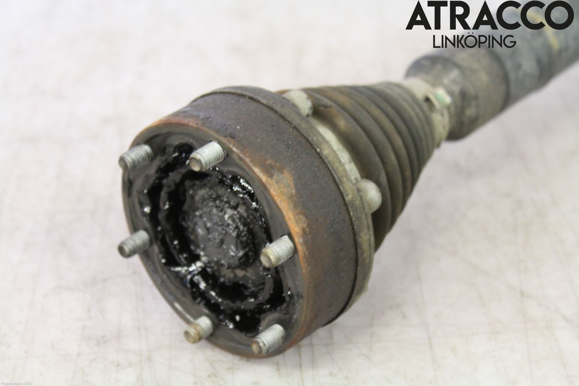Volkswagen VW GOLF VI 09-13 Drivaxel Fram Höger