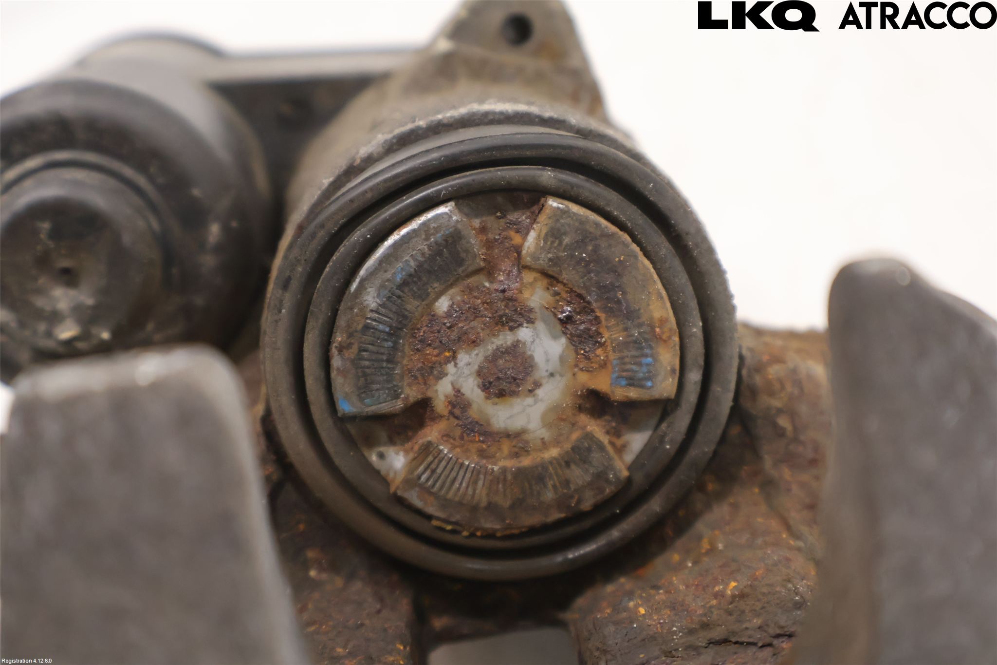 Volkswagen VW PASSAT 11-14 Bromsok Bak Vänster
