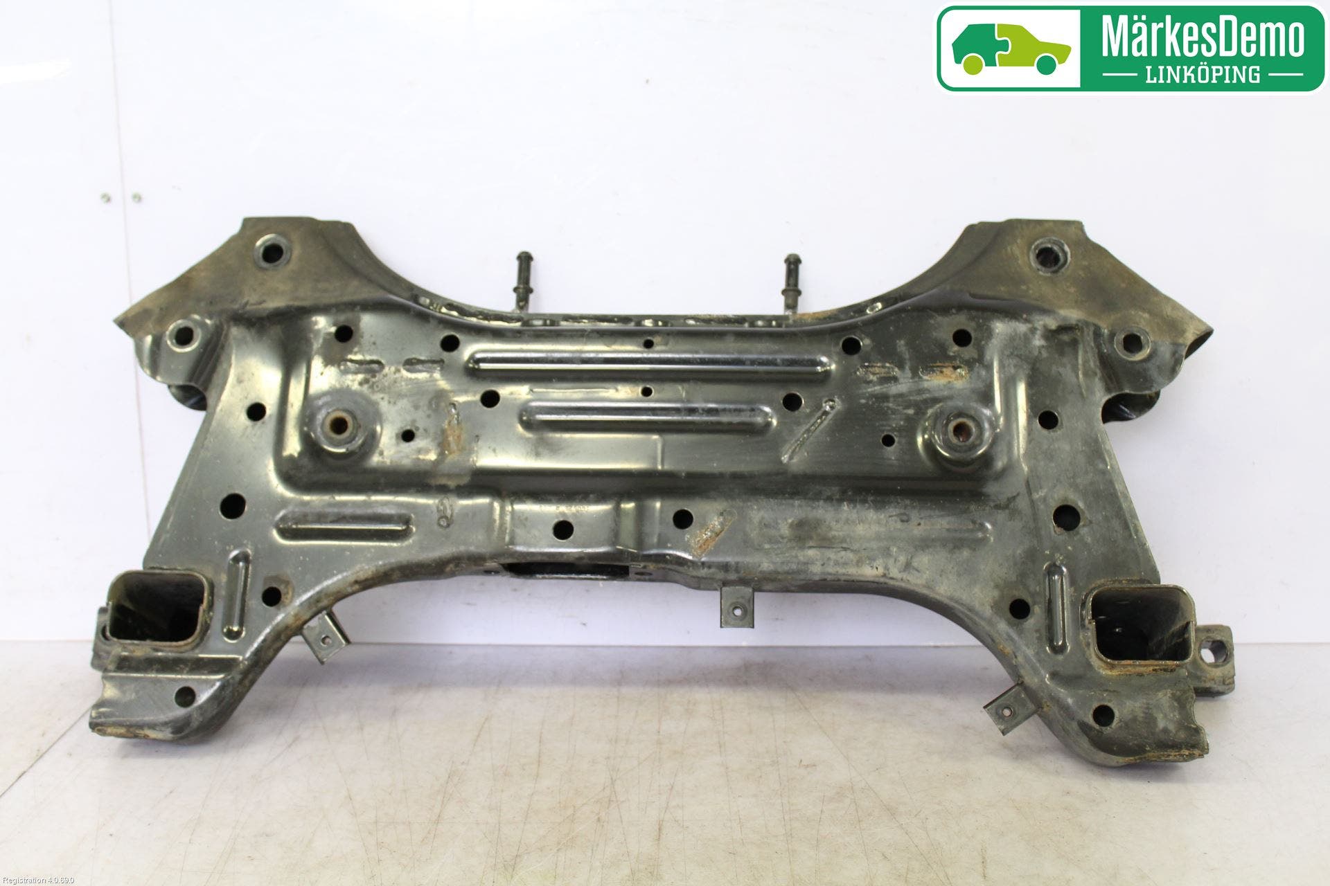 Hyundai i20 GB 15-20 Framvagnsbalk