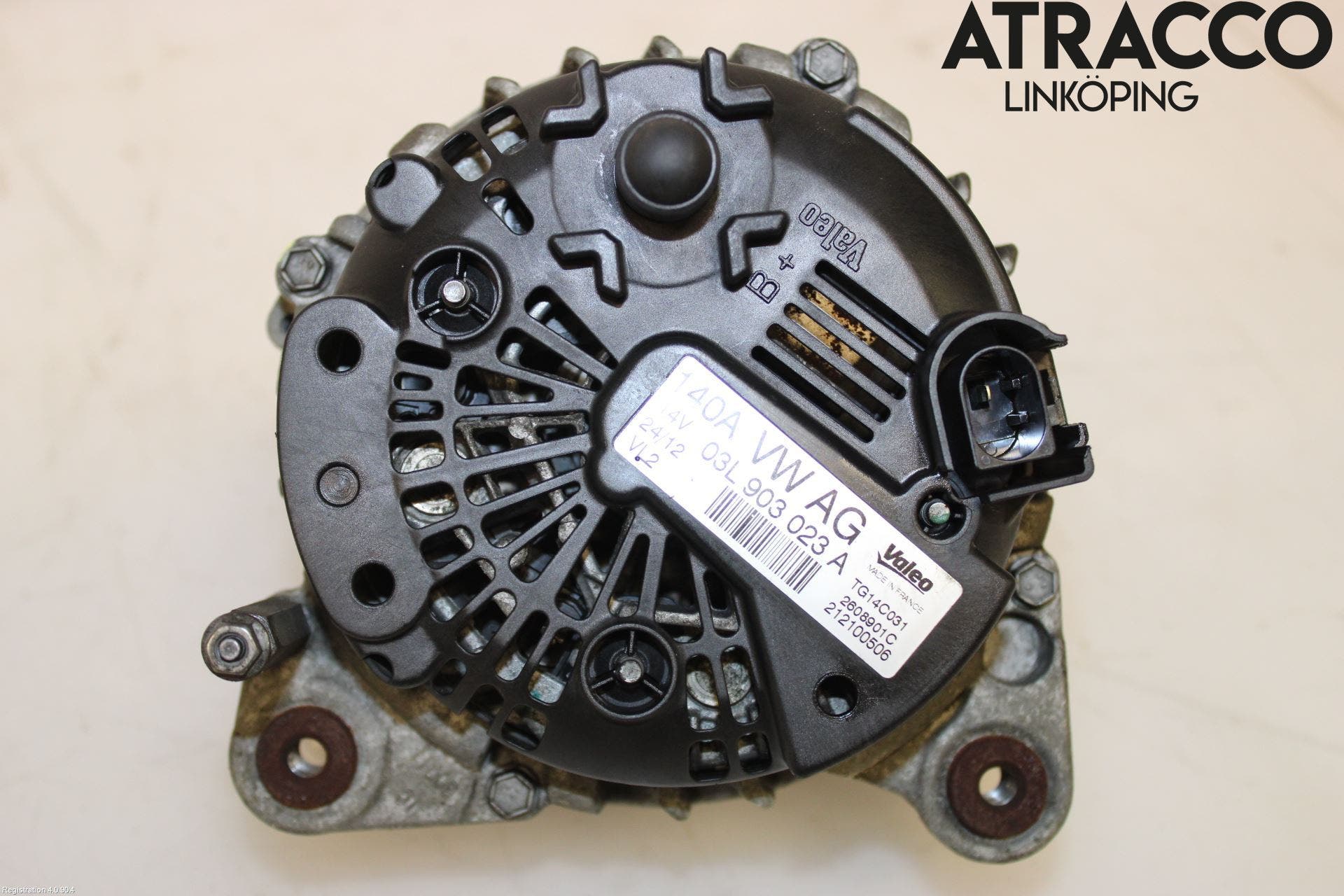 Volkswagen VW GOLF VI 09-13 Generator