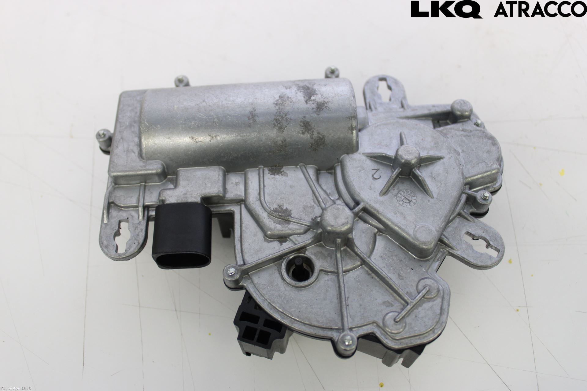 Volkswagen VW PASSAT 15-19 Bakluckeöppnare Automatisk