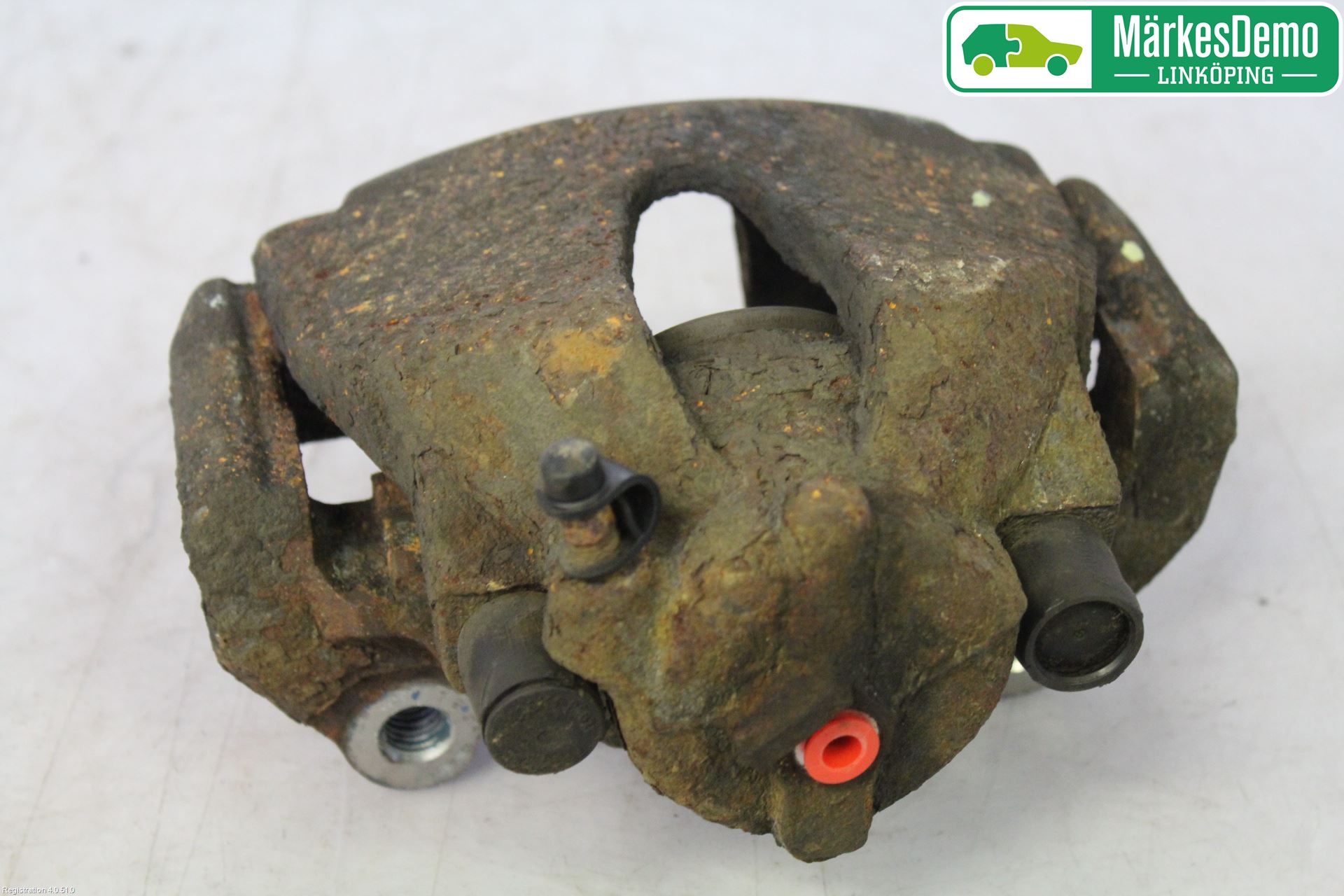 Saab 9-5     06-10 Bromsok Fram Vänster