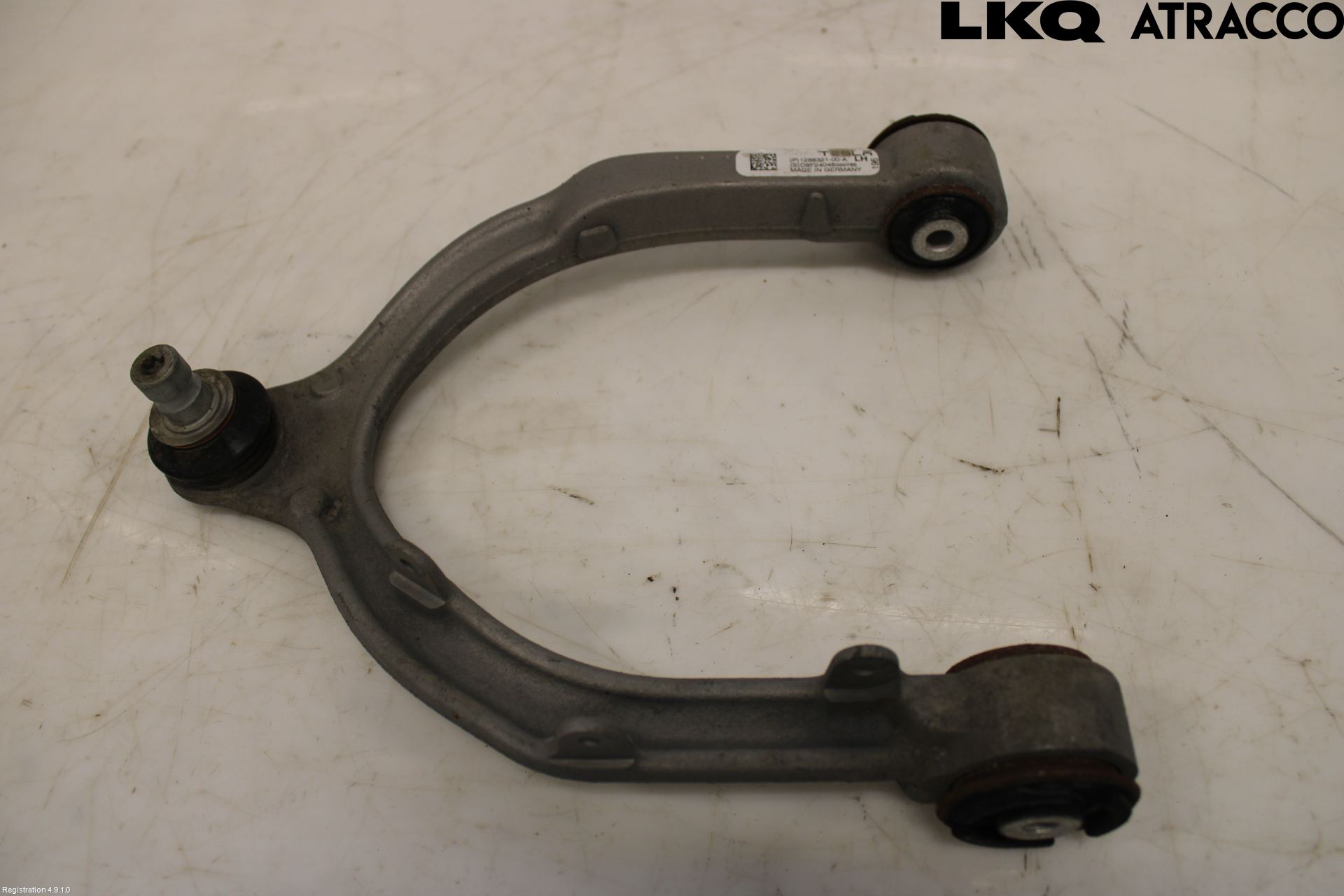 Tesla MODEL Y 21- Bärarm Fram Övre Vä