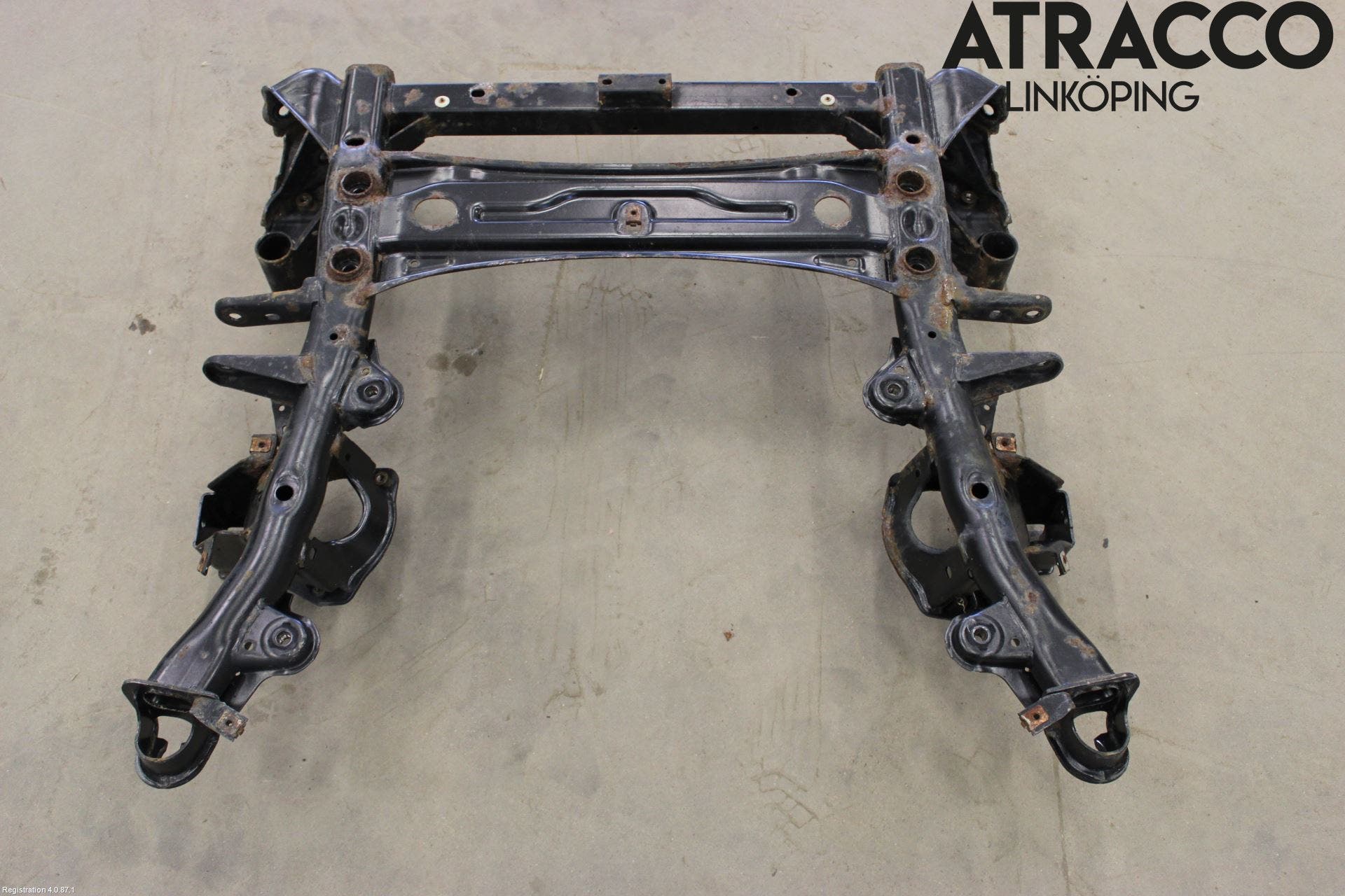 BMW X3 F25 10-17 Framvagnsbalk