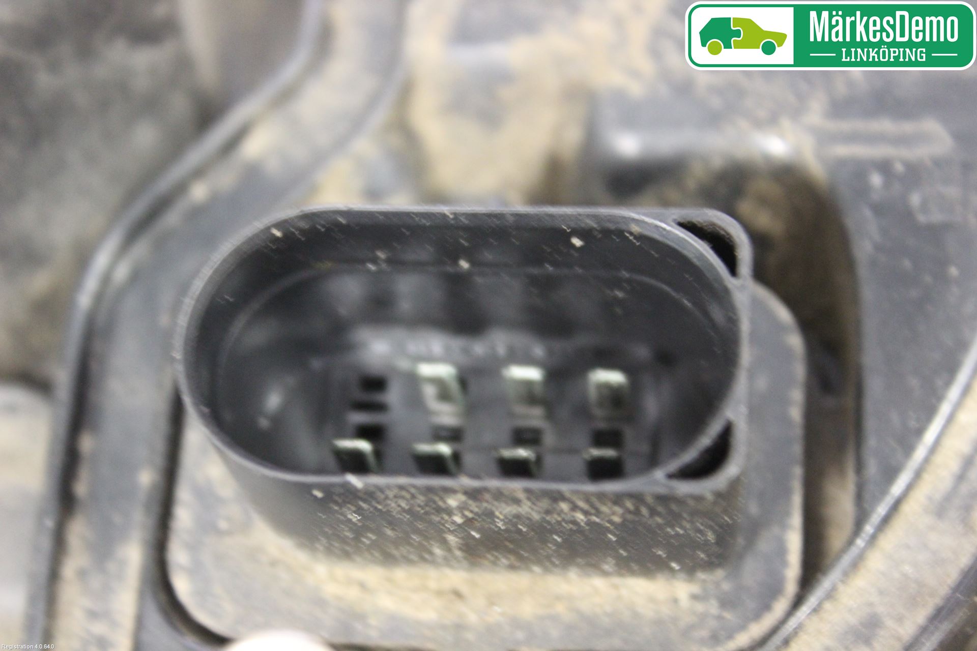 Audi A4/S4 99B-00 Strålkastare Höger