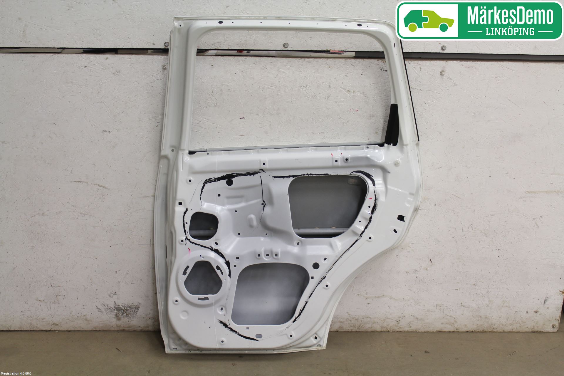 Citroen C-CROSSER Dörr Bak Höger