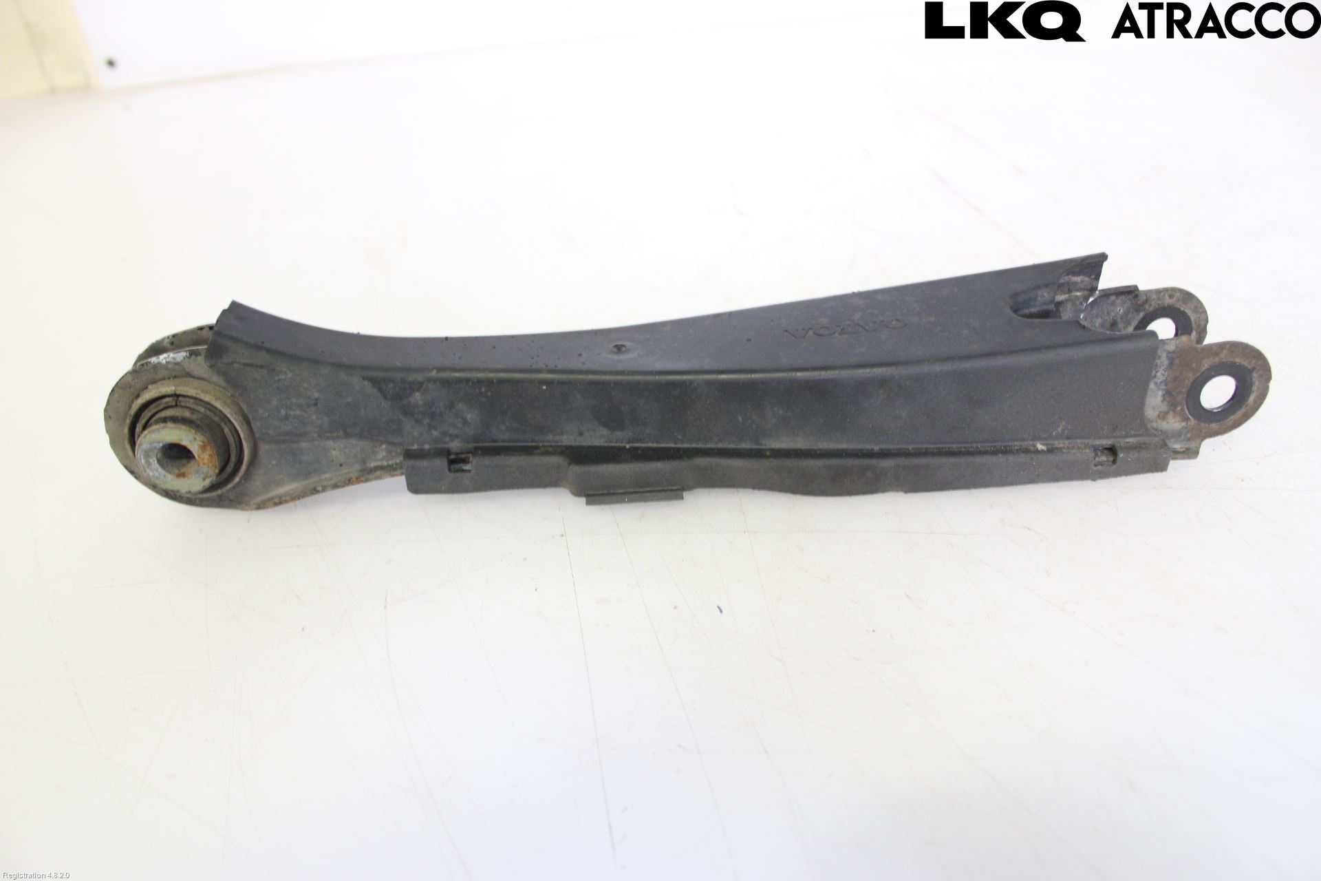 Volvo V90 17->> Bärarm Bak Vänster