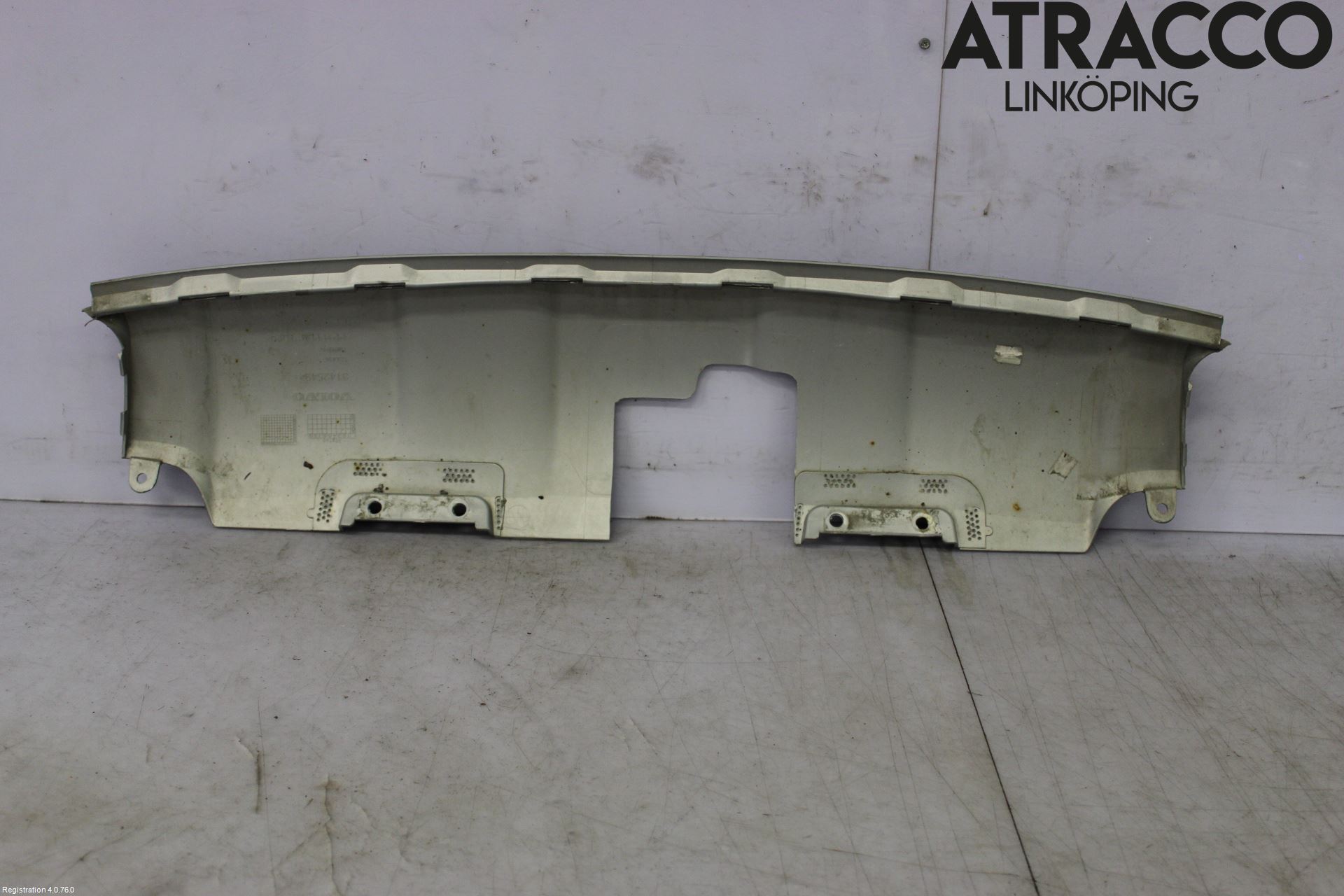 Volvo XC60 14-17 Hasplåt Plåt-Plast