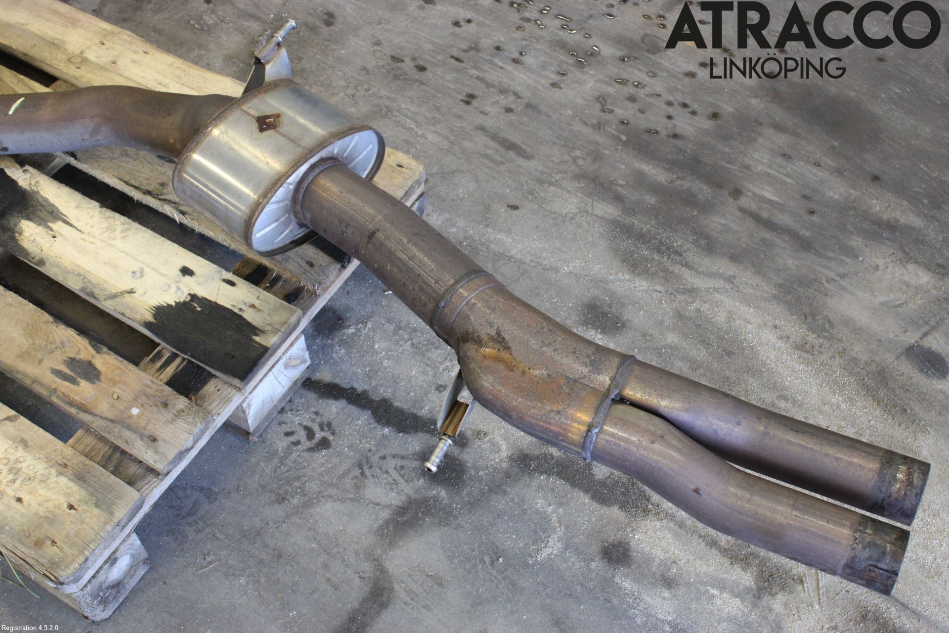 Audi A4/S4 B9 16-19 Avgas Halvsats