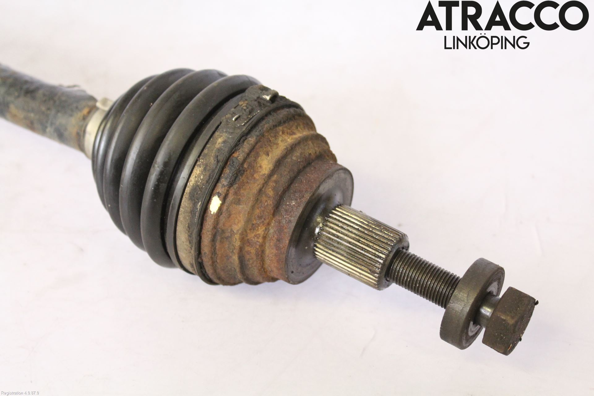 Volkswagen VW GOLF V 04-09 Drivaxel Fram Vänster