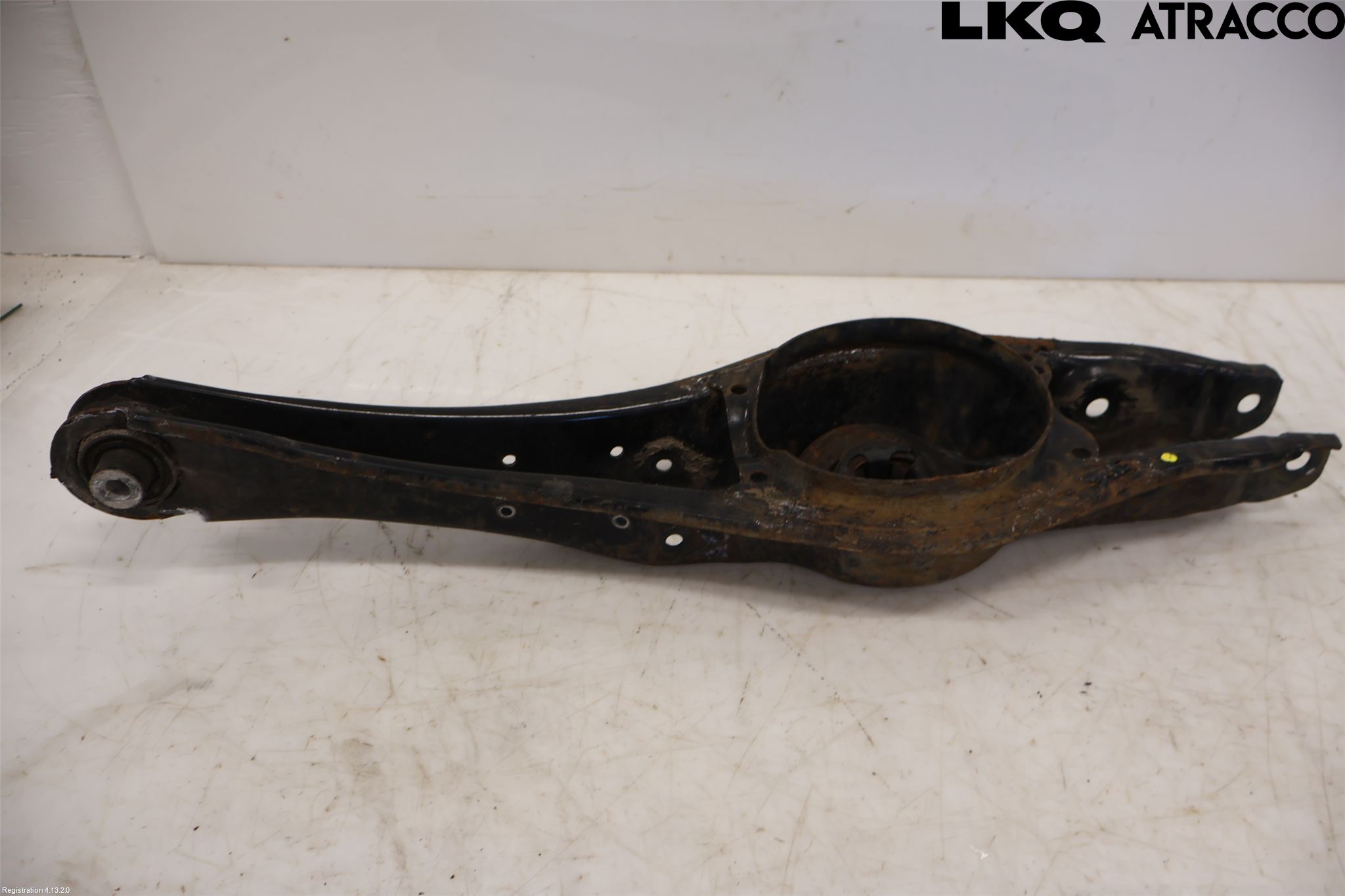 Volkswagen VW GOLF / E-GOLF VII 13-20 Bärarm Bak Vänster