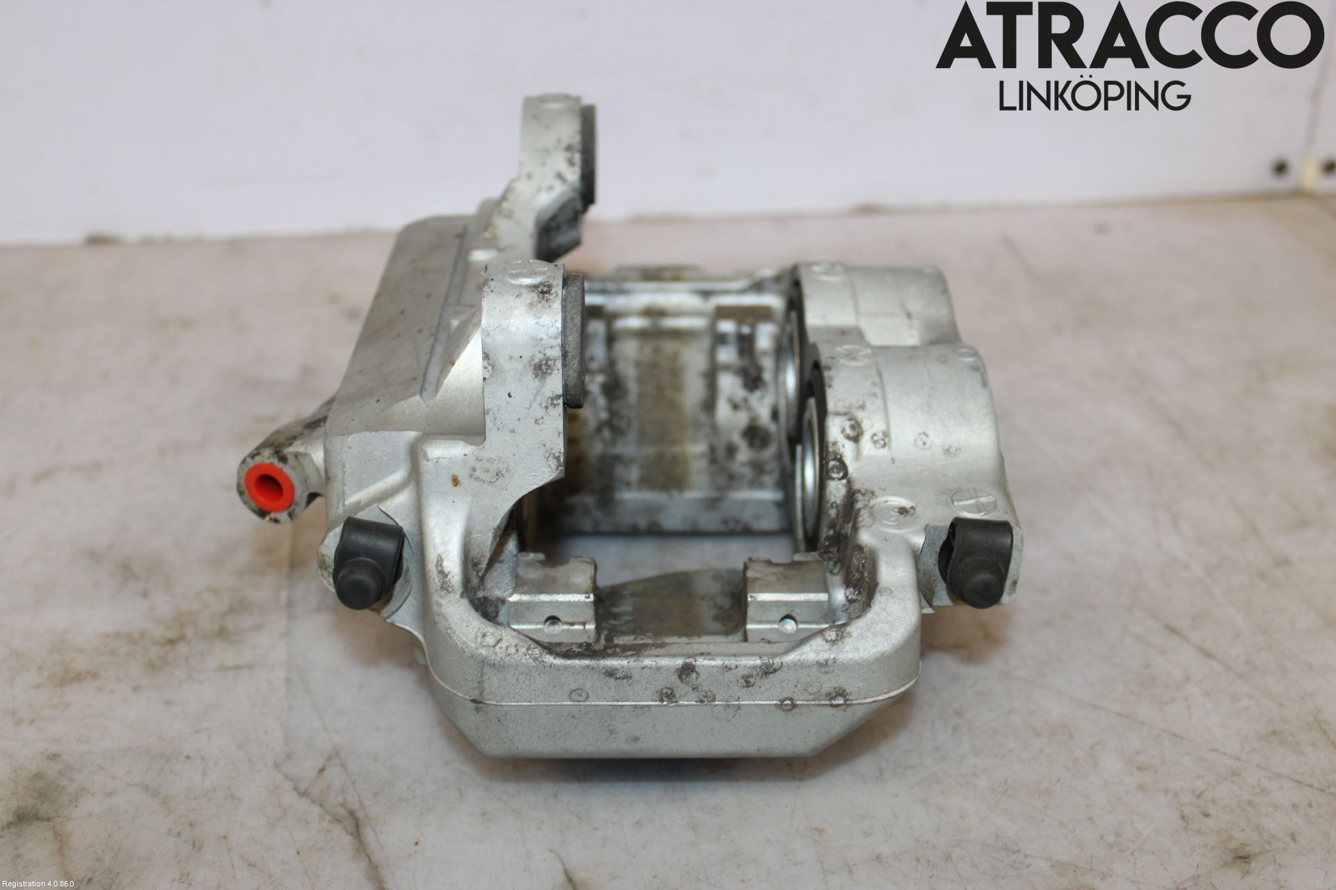 BMW 5 G30/G31/F90 17-23 Bromsok Fram Höger